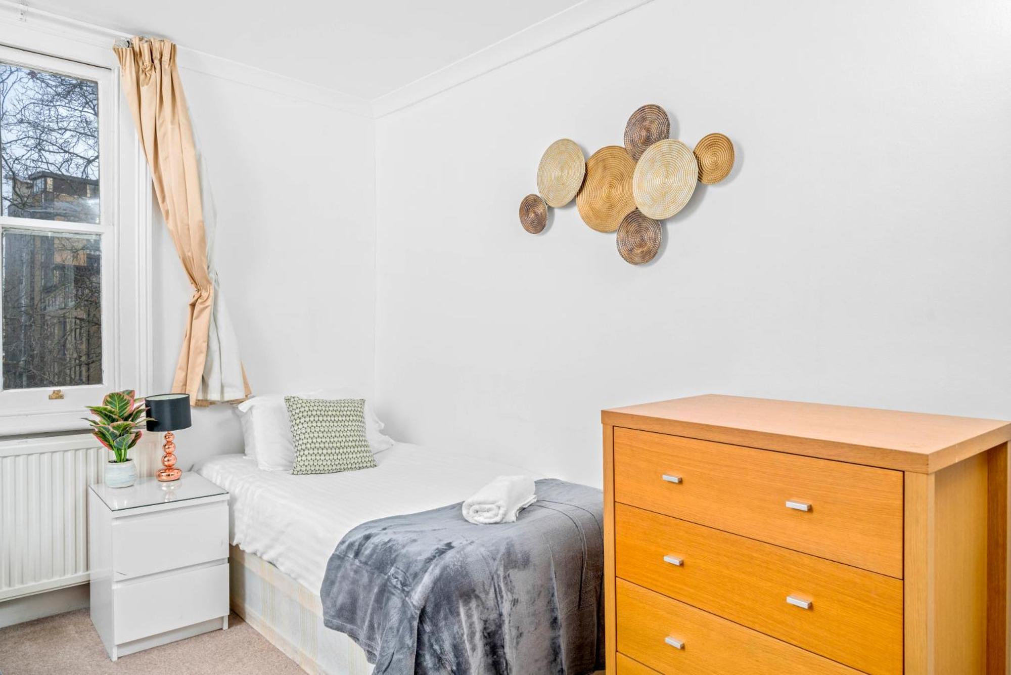 Comfort And Space In Canary Wharf With Easy Access To Excel, O2 Arena And Airport Appartement