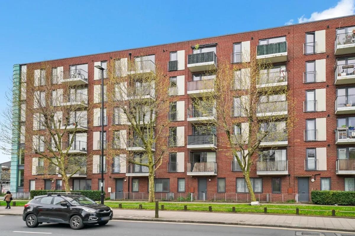 Apartment 3 Bed Balcony Greenwich Retreat