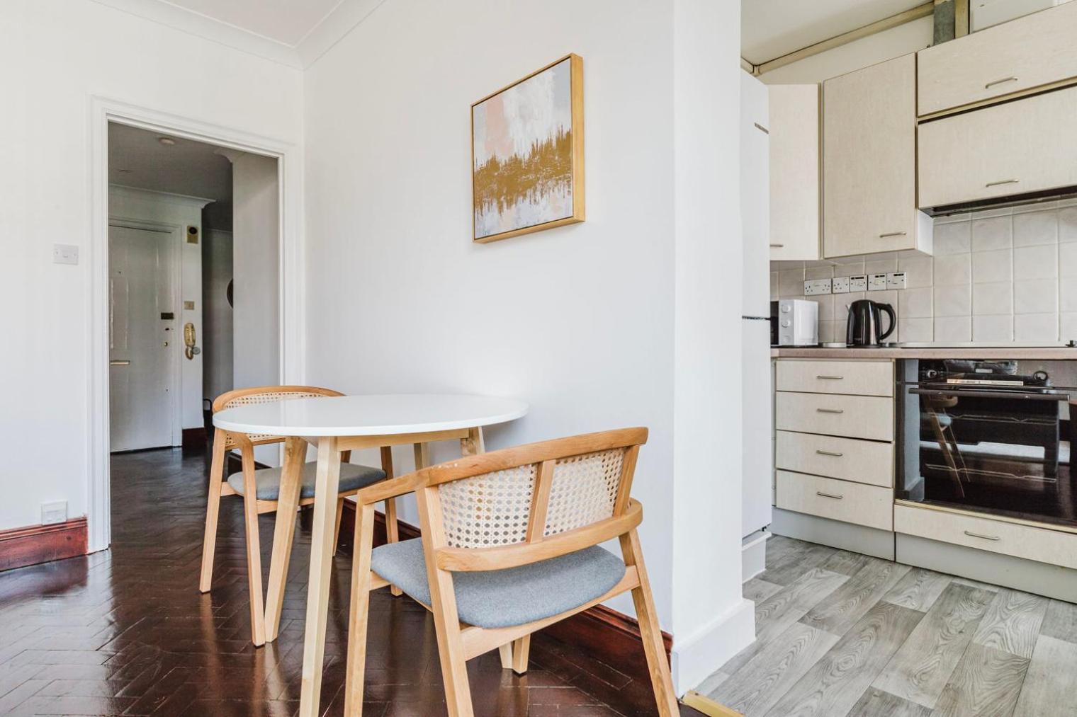 Blueground Bayswater Fully Furnished Equipped Lon-579 * London