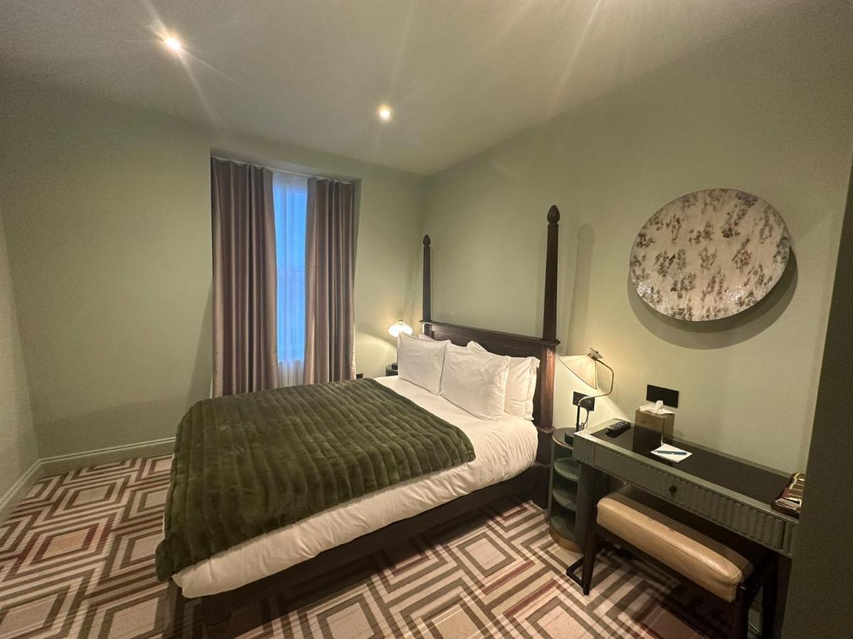Western Burns Kensington Hotel 3*
