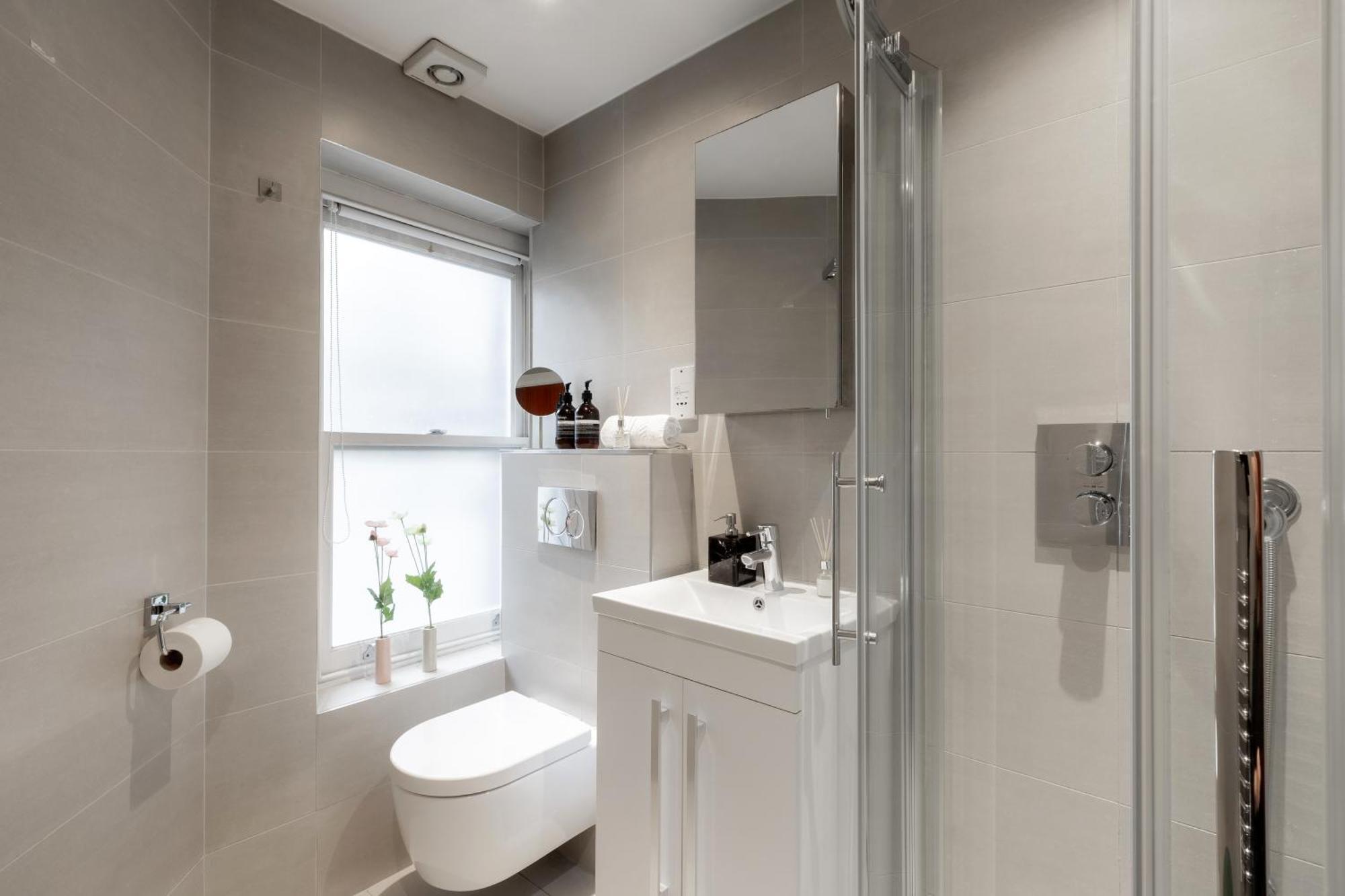Architect's Sophisticated Private 3bed 3bath House Off Oxford St Apartment London