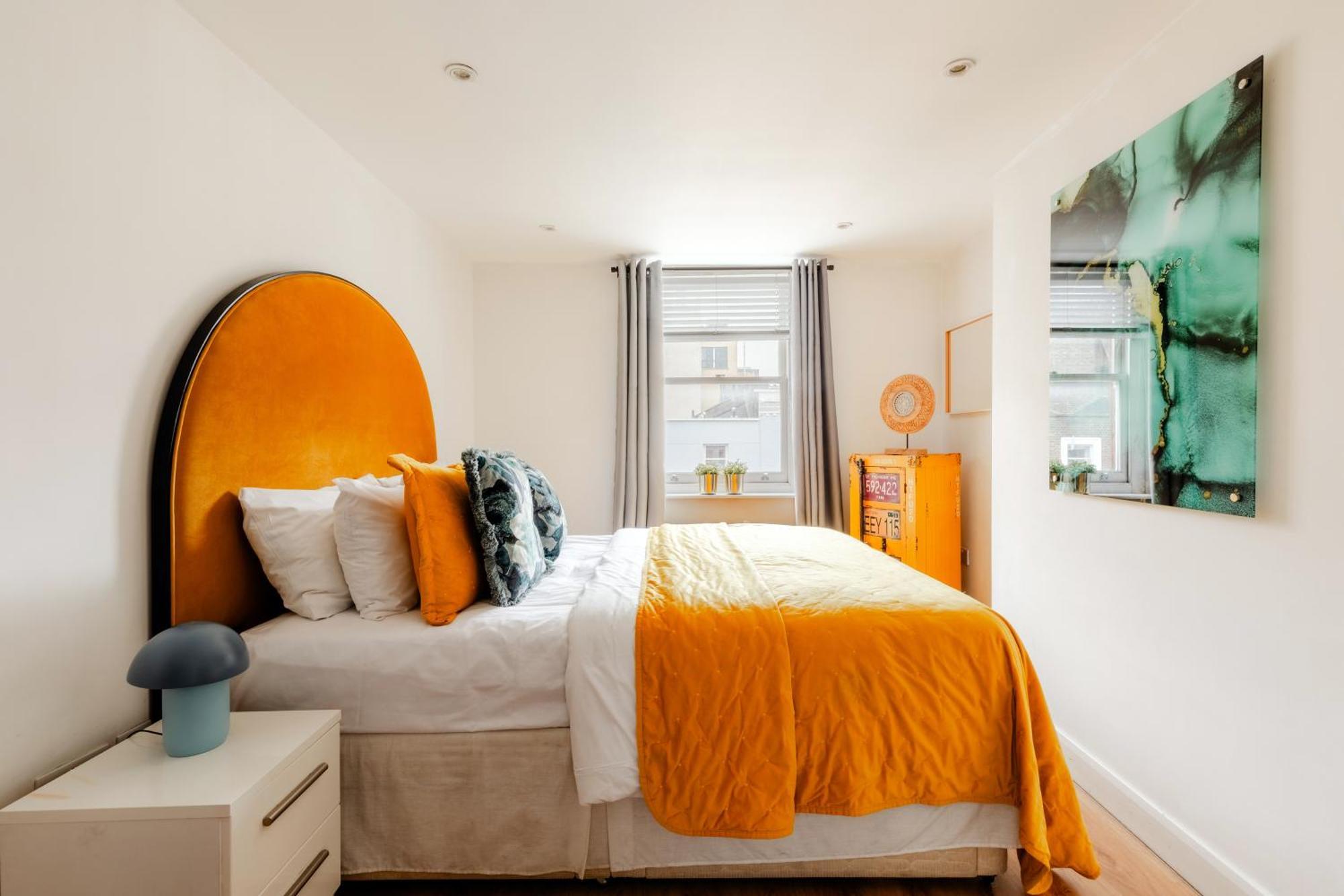 Architect's Sophisticated Private 3bed 3bath House Off Oxford St * Londen