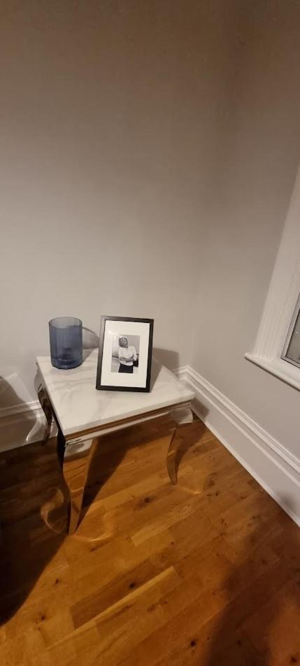 Star Warwick Mansions 3-bed Oasis Apartment London