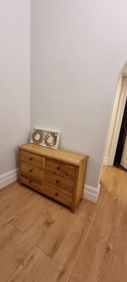 Star Warwick Mansions 3-bed Oasis Londen