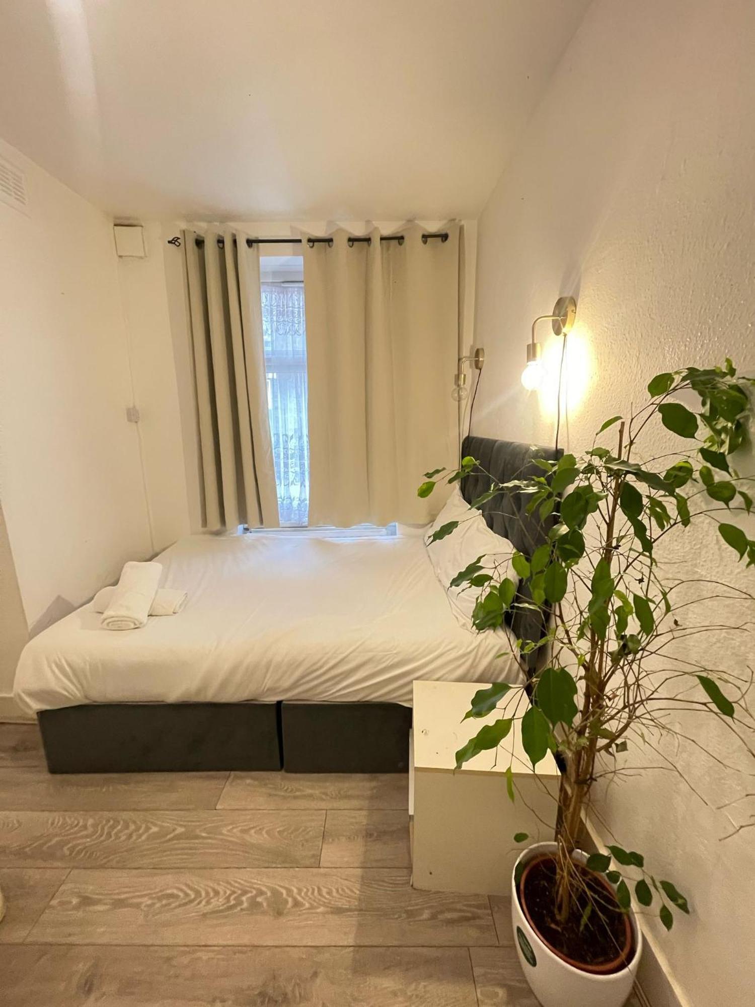Apartment 2 Bedroom Flat Ground Floor *
