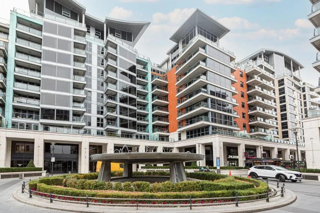 Luxury 2 Bedroom Flat In Chelsea Harbour, London