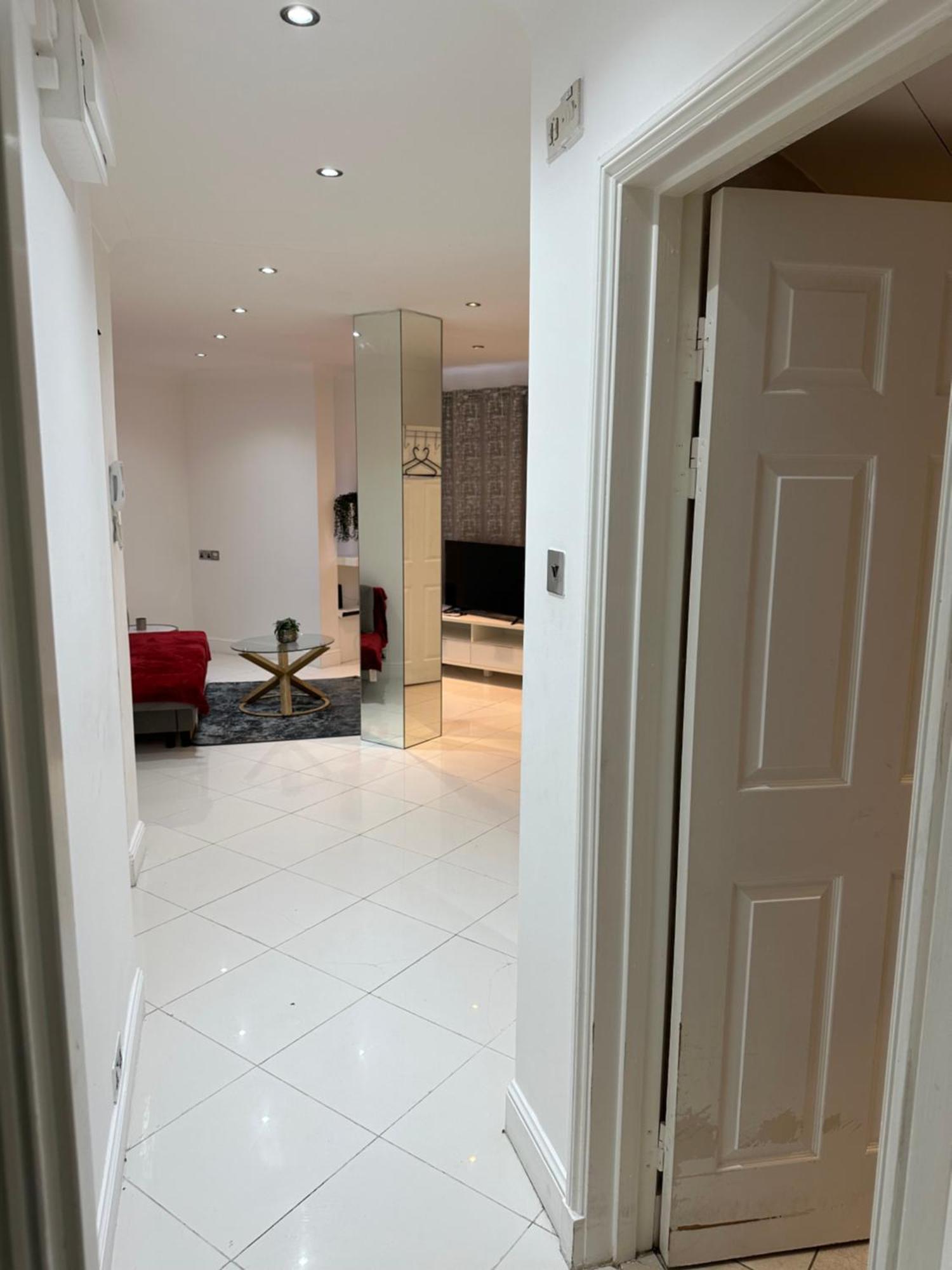 Apartment Modern 1 Bed Flat In Maida Vale *