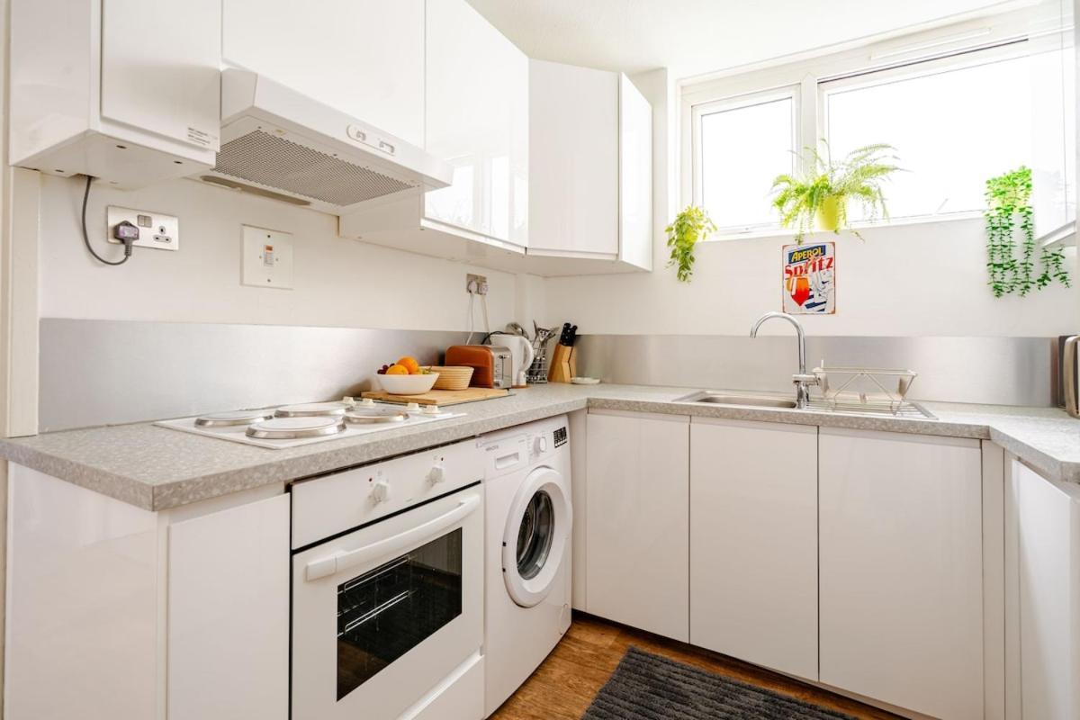 Skyline Loft Life In Old Street Up To 6 People! * London