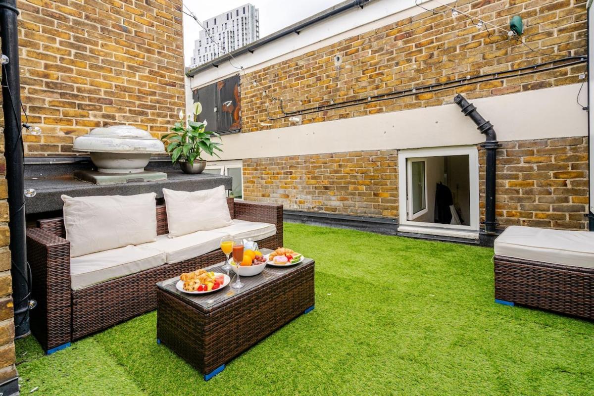 Skyline Loft Life In Old Street Up To 6 People! * London