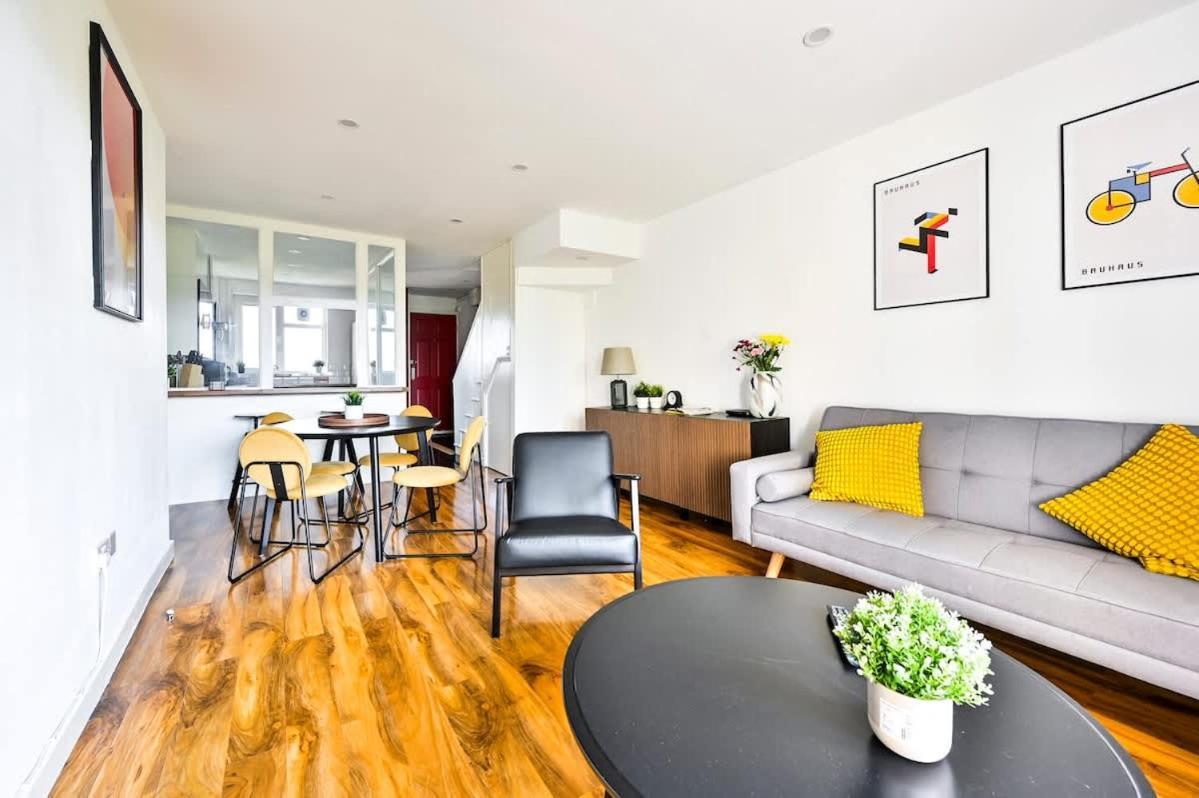 Apartment Spacious 2 Bed Duplex - Zone 1 - Workspace London