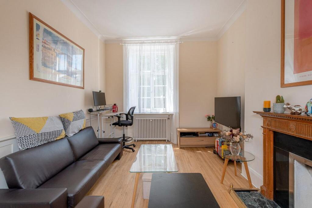 Two Double Mezzanine In Paddington * Londen