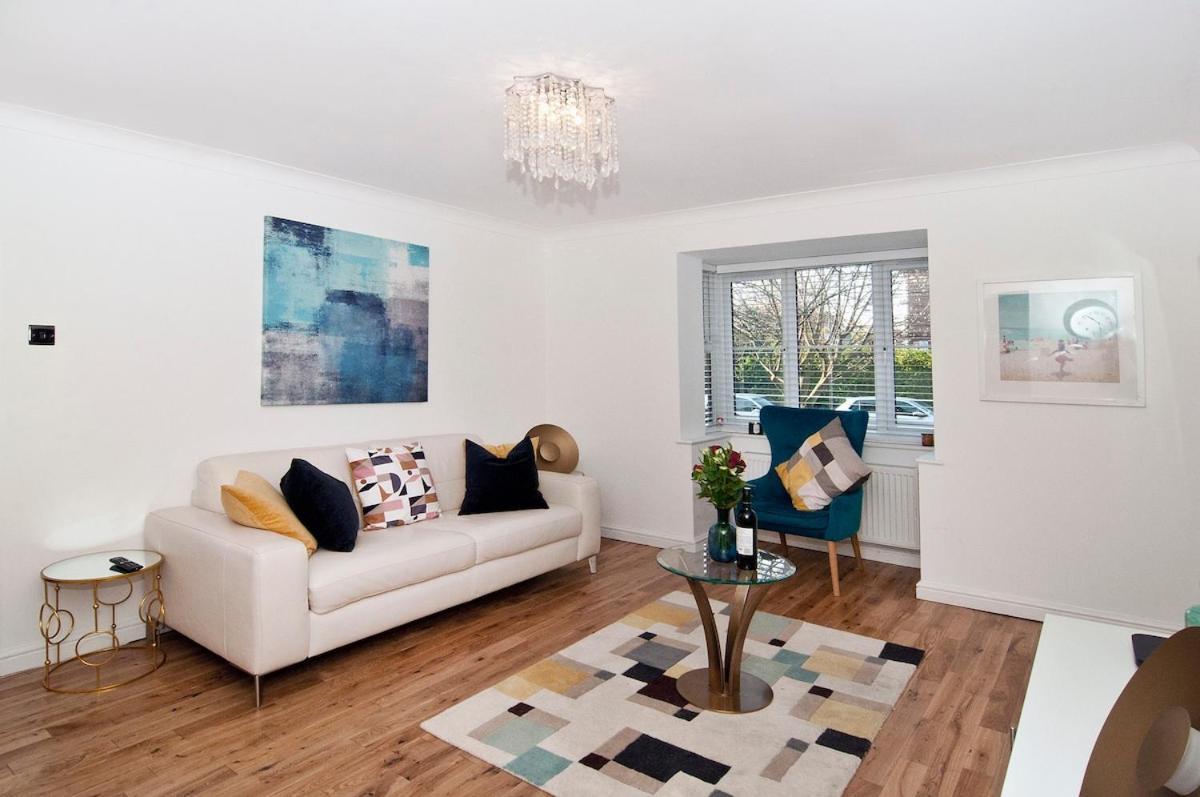 Apartment Luxurious Zone 2, One Stop Bridge! *