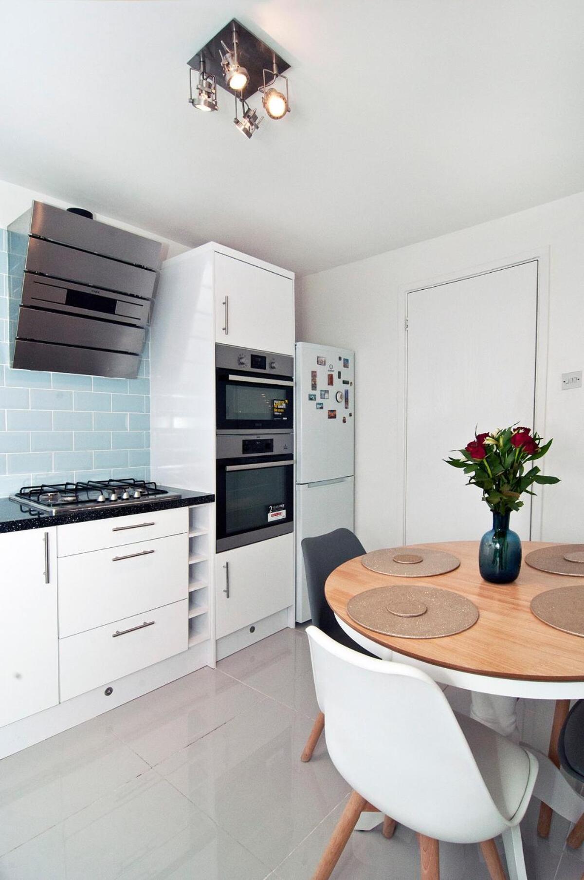 Luxurious Zone 2, One Stop Bridge! * Londres