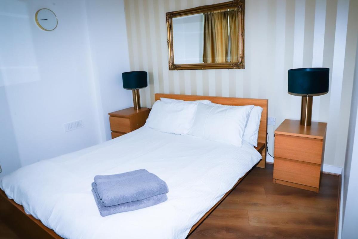 Great Location, Direct Links To Bridge! Apartment *