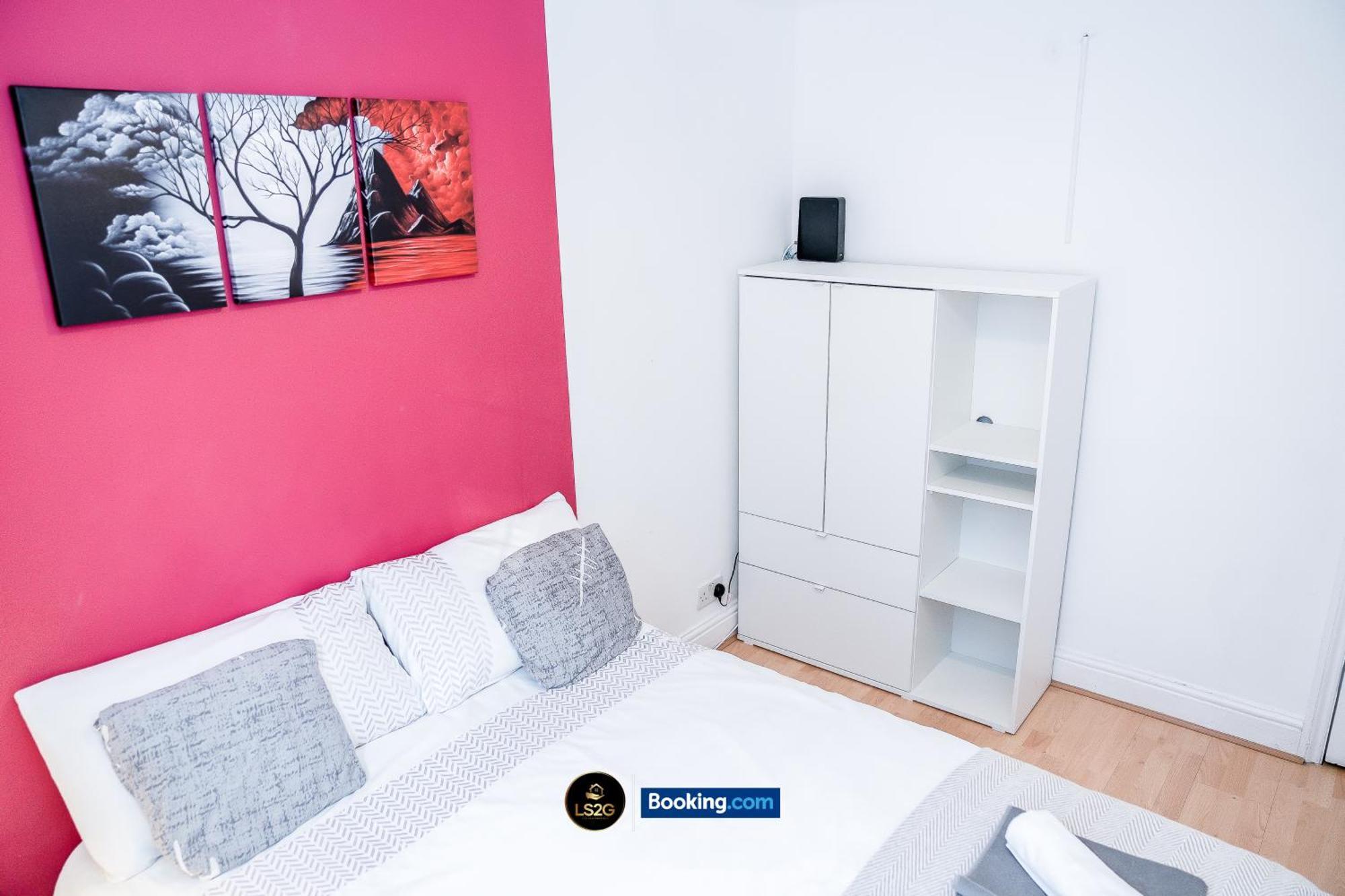 And Cozy 2br By Ls2g Short Lets & Serviced Greater With Free Wifi London