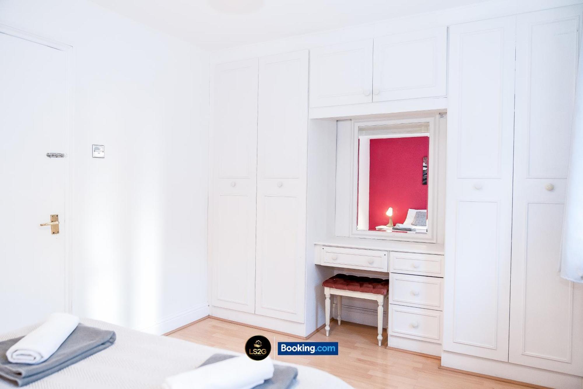 Apartment And Cozy 2br By Ls2g Short Lets & Serviced Greater With Free Wifi London