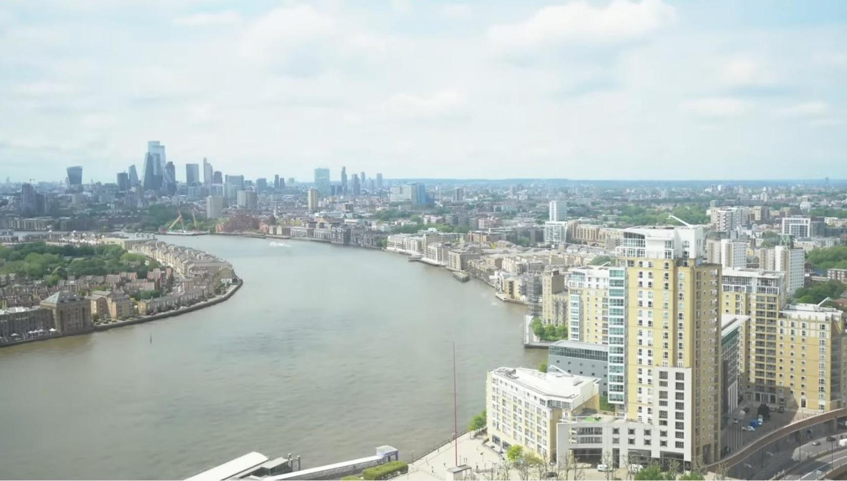 Canary Wharf - Newfoundland Luxury London