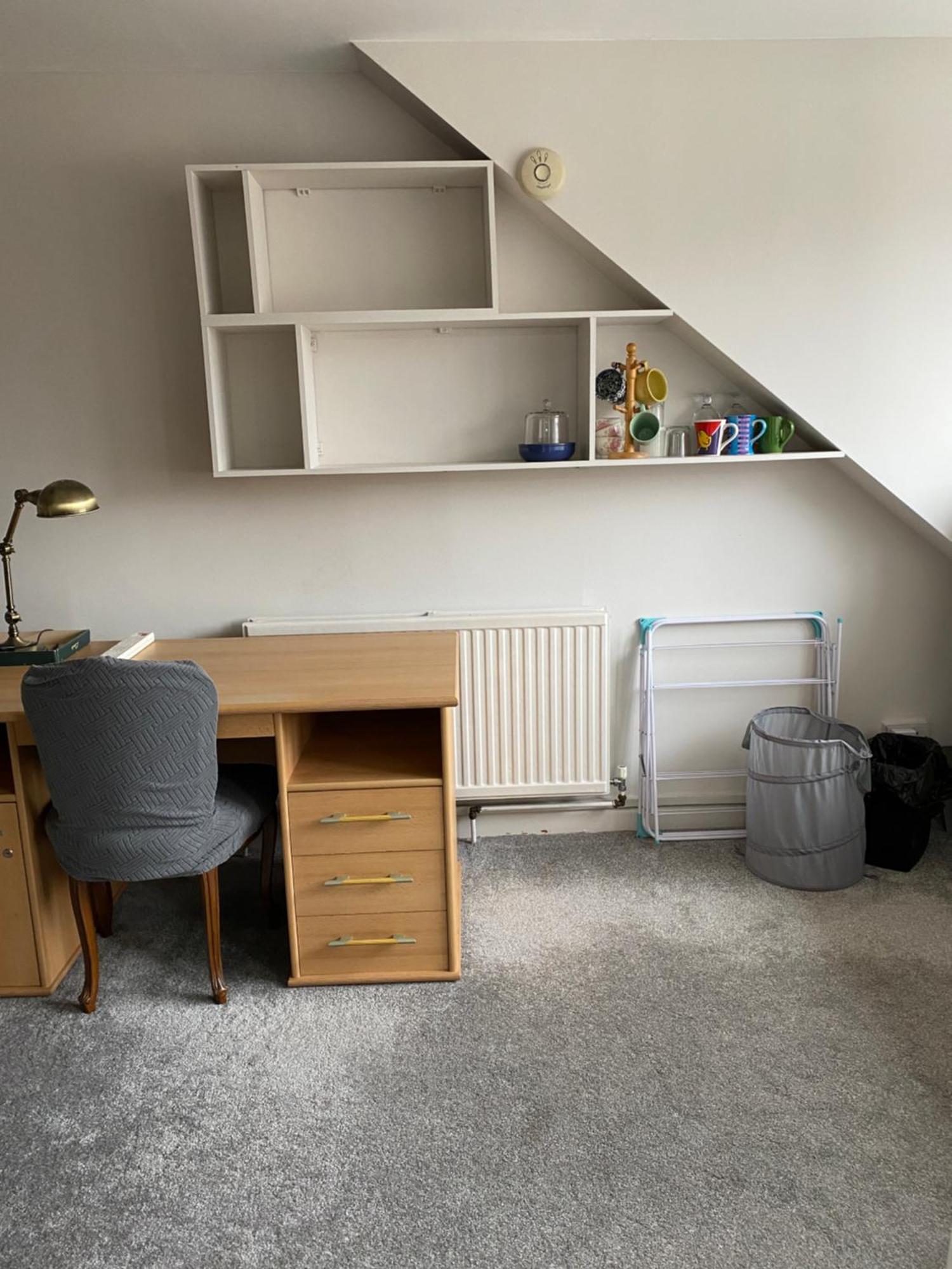 En-suite In Family House With Dog-white City, Westfield Apartment London