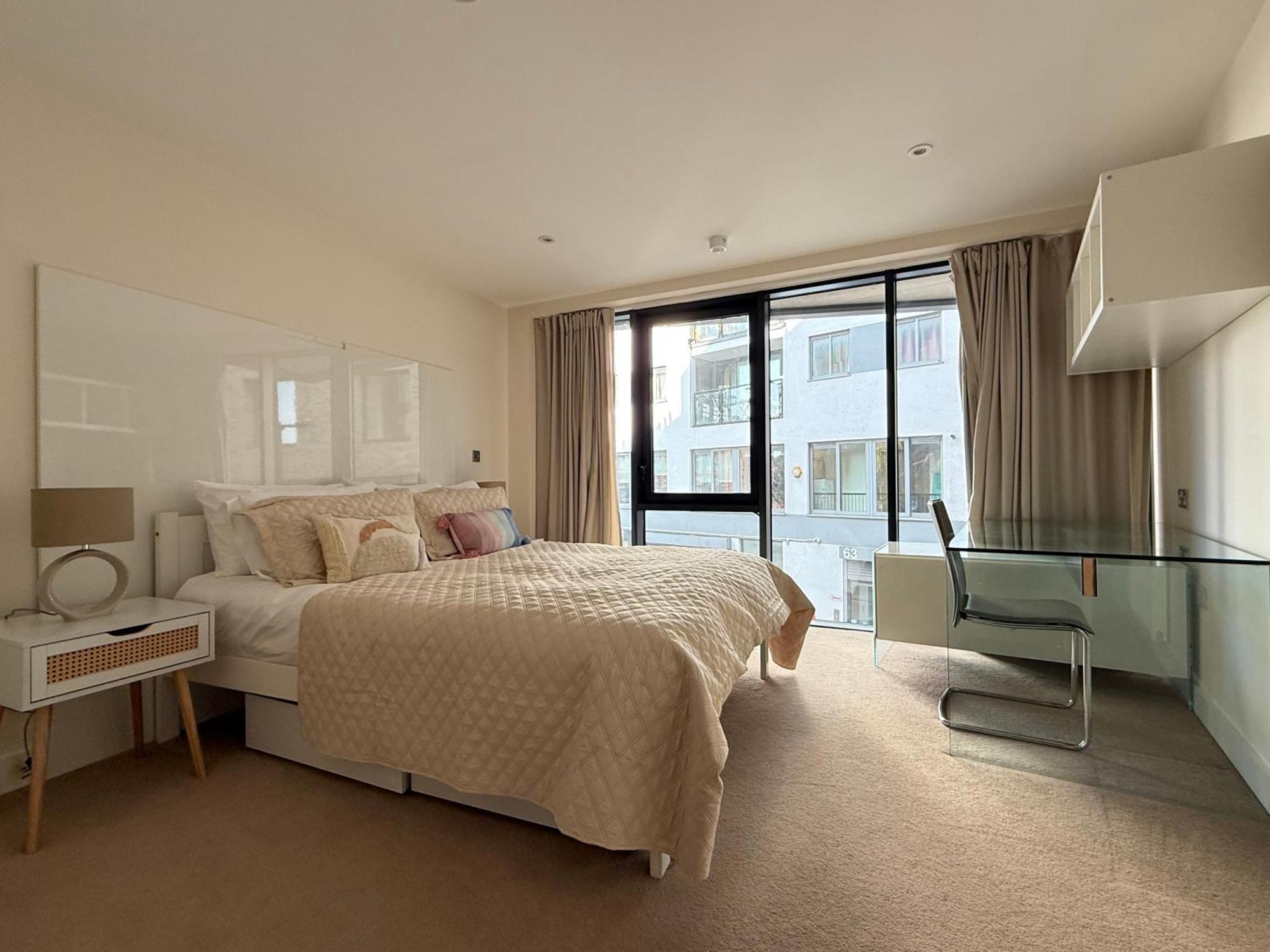 New 3 Bedroom Near Tower Bridge