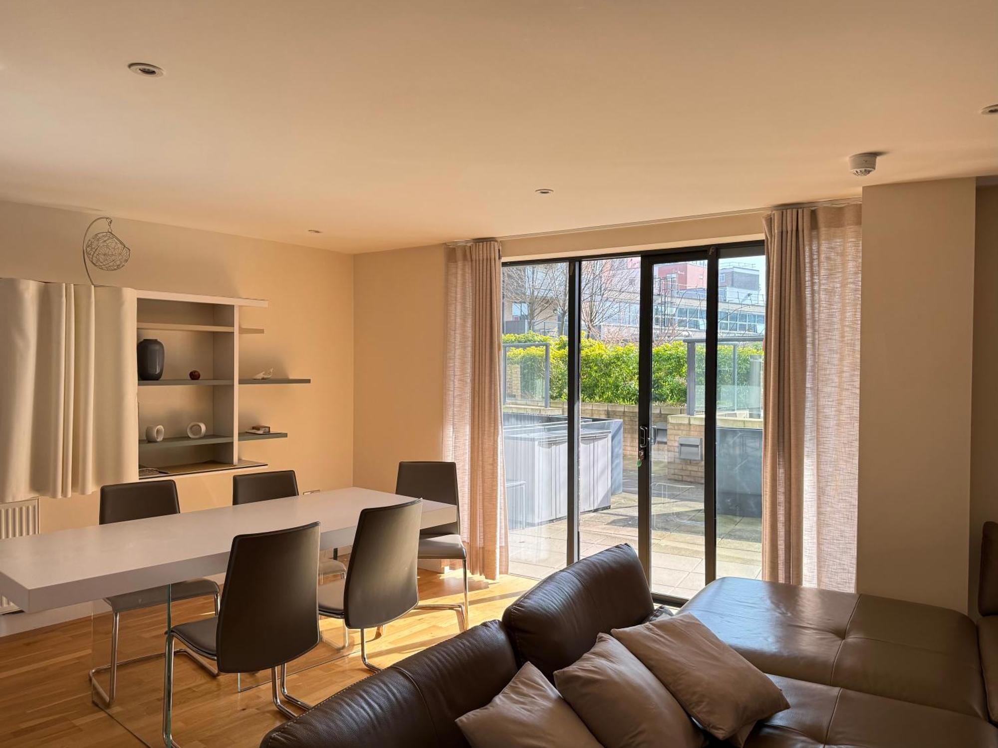 Apartment New 3 Bedroom Near Tower Bridge *