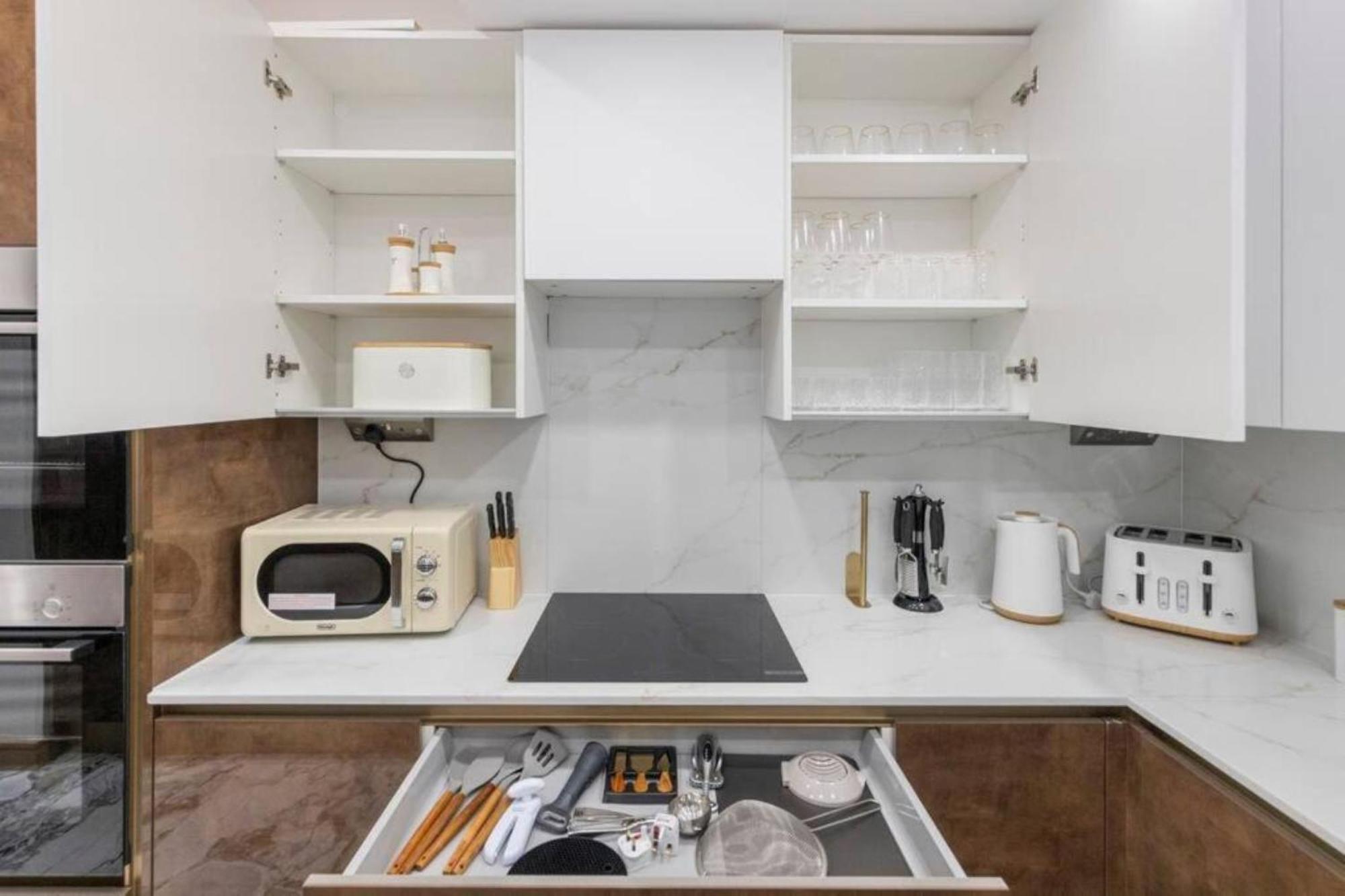 Apartment Metro Majesty 5-bedroom Gem In South Tottenham London