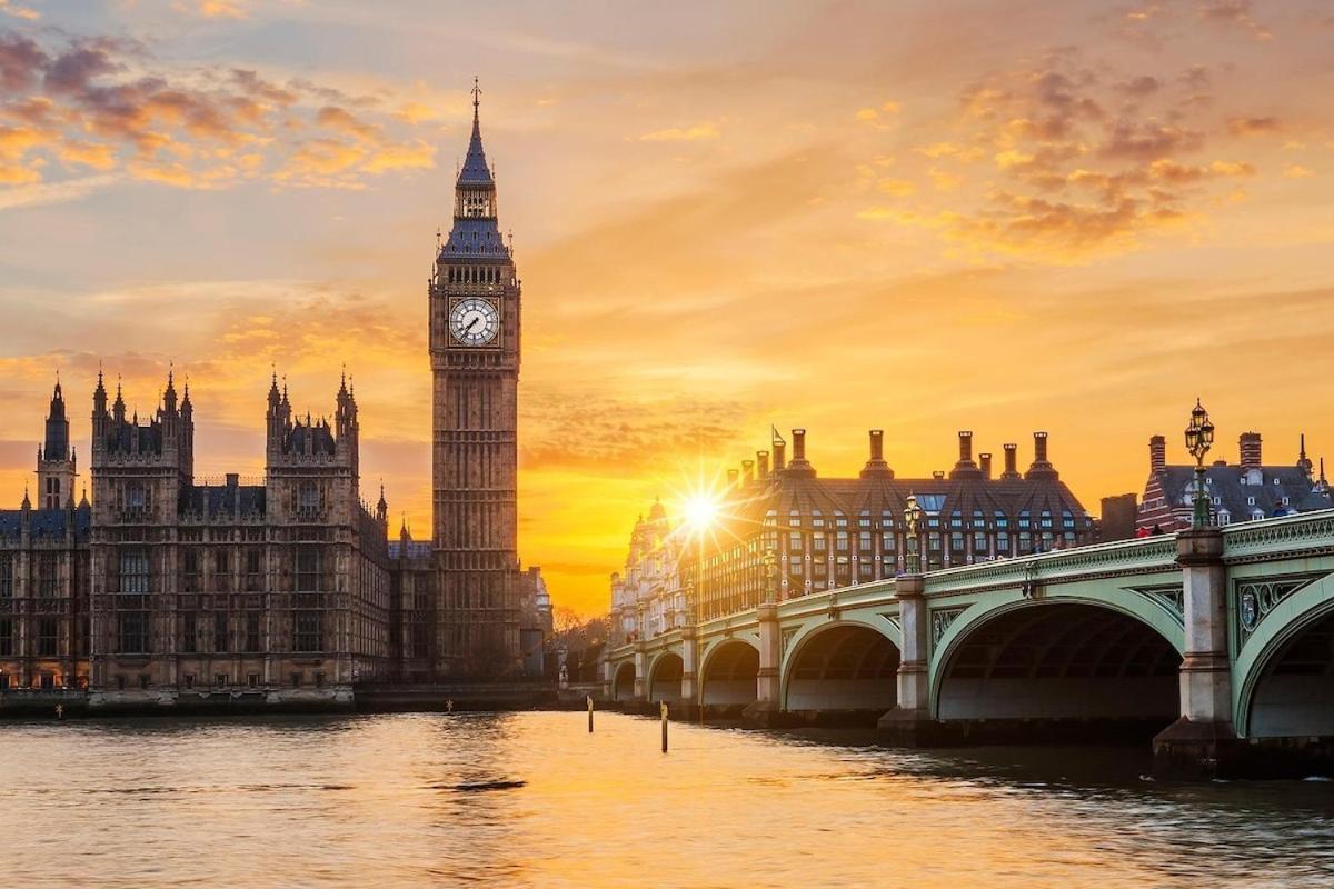 5-star Luxury, Secret Harry Potter & Garden!