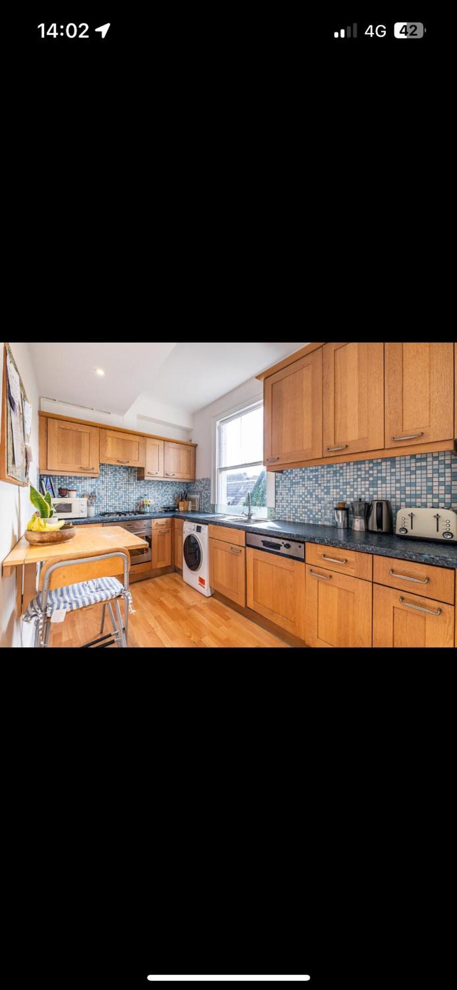 Sunny Roof Terrace 3 Bed Clapham Apartment