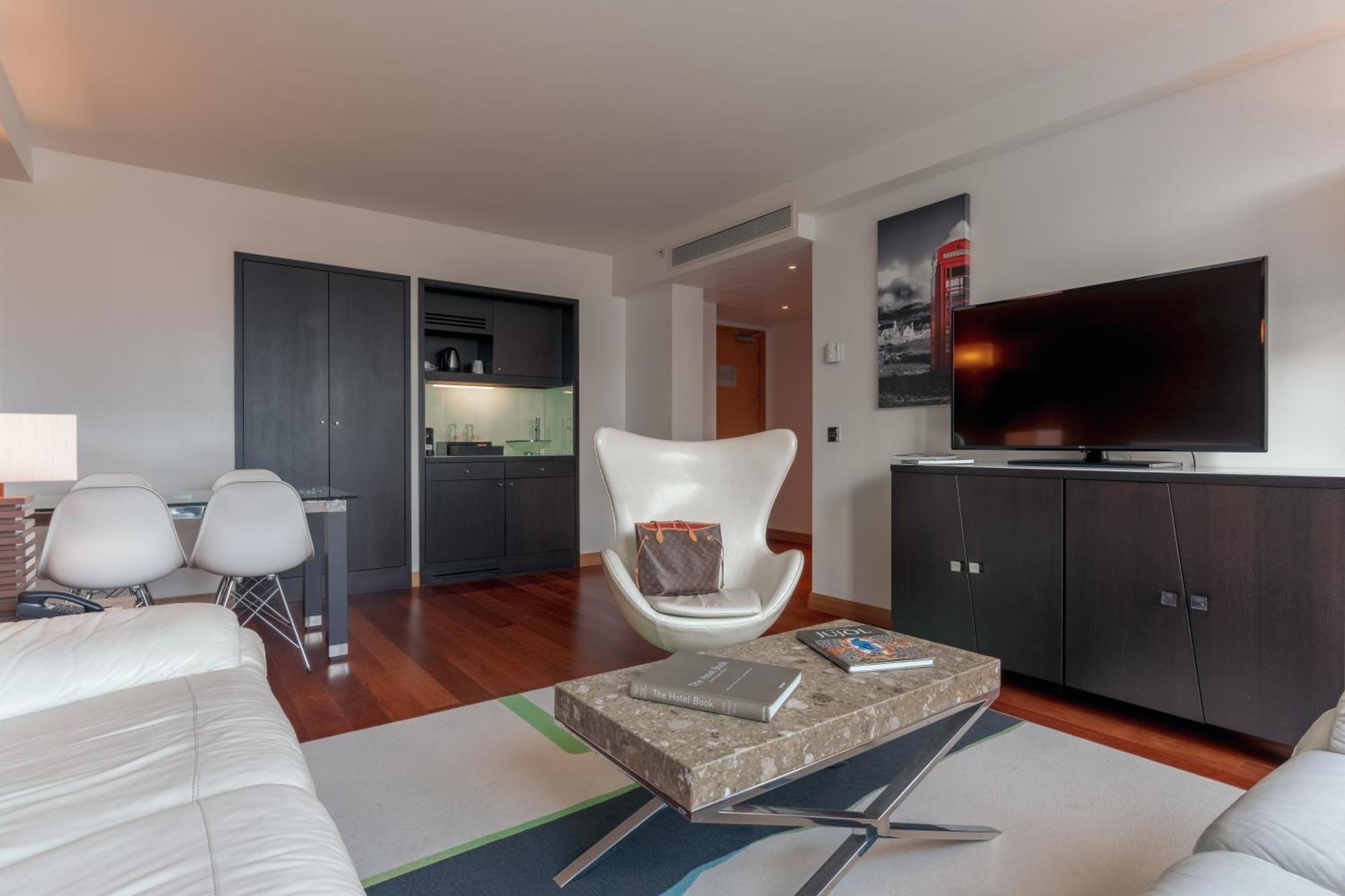 Pestana Chelsea Bridge Y 4*