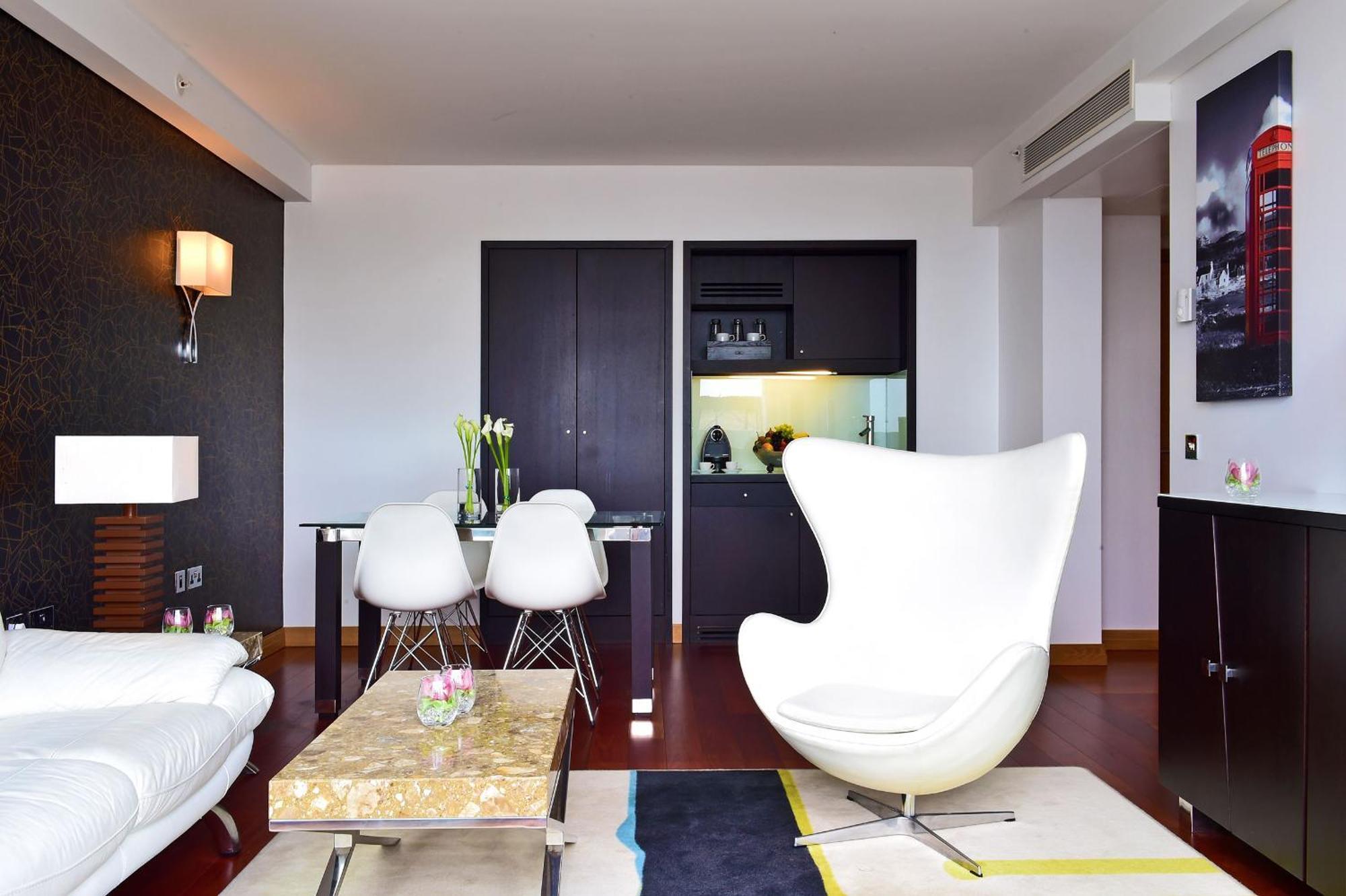 Pestana Chelsea Bridge Y Hotel 4*