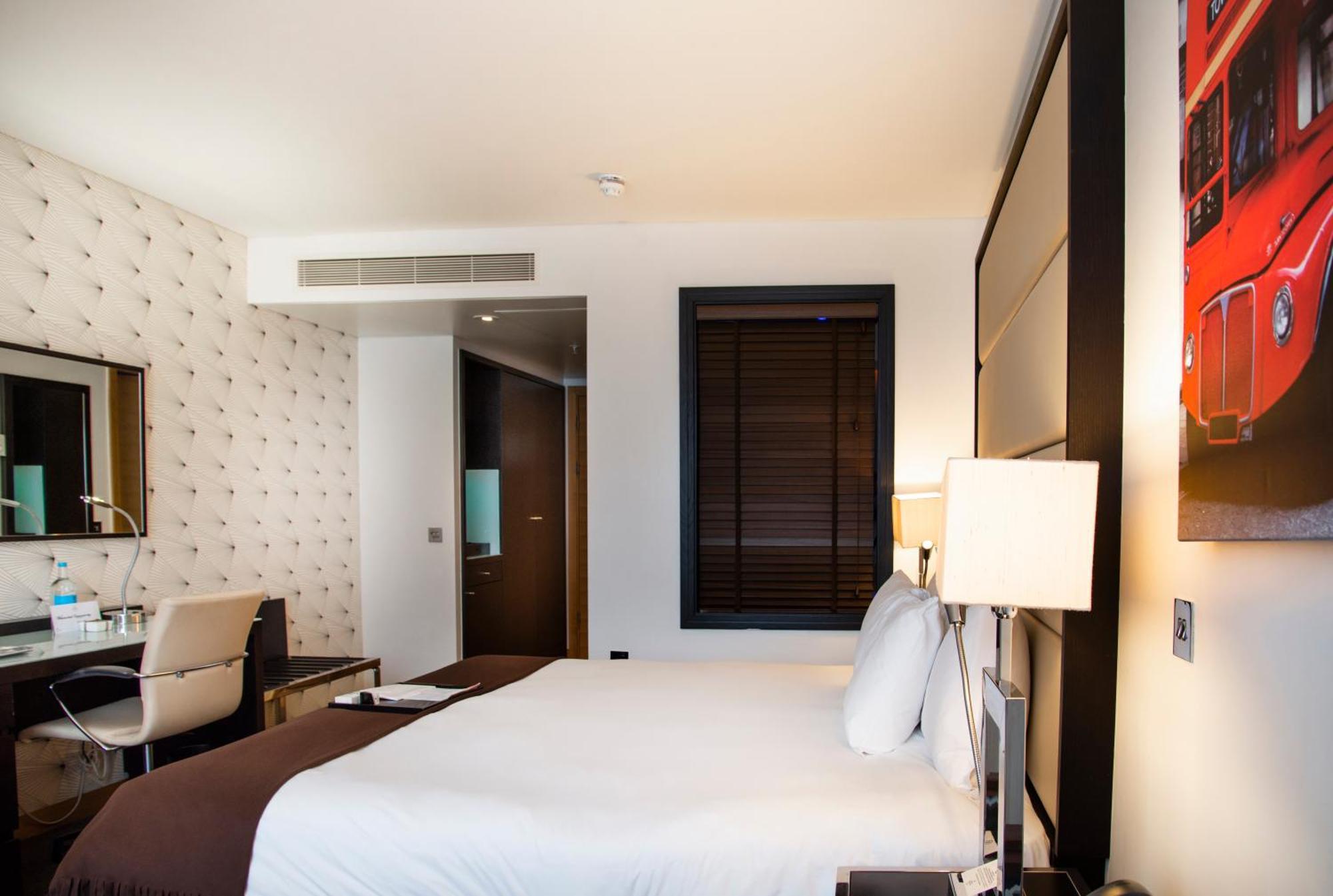 Pestana Chelsea Bridge Y 4*