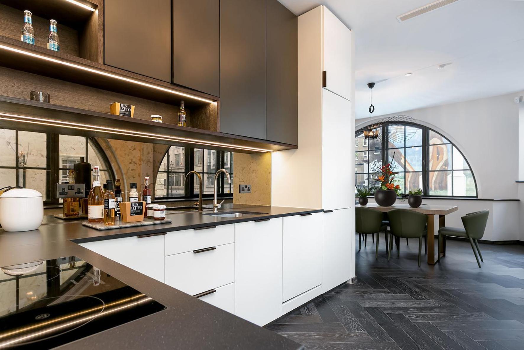 Shh! Oxford St Dream-come-true Fam Design Hot Spot * Londres