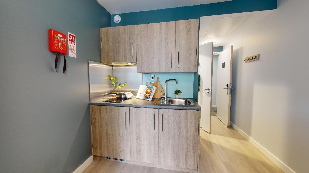 Apartment At Iq Bankside In *