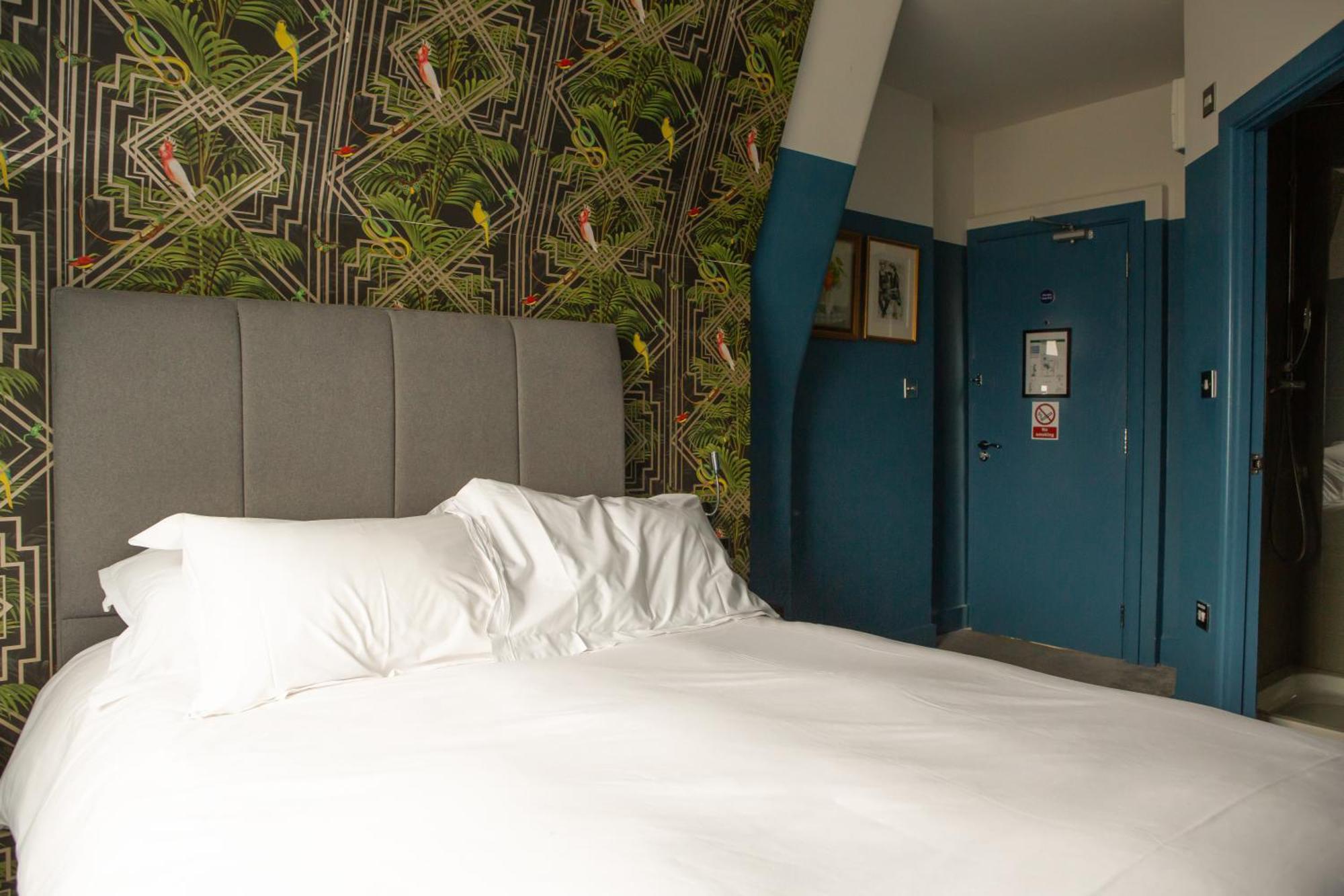 The Crown Hotel London