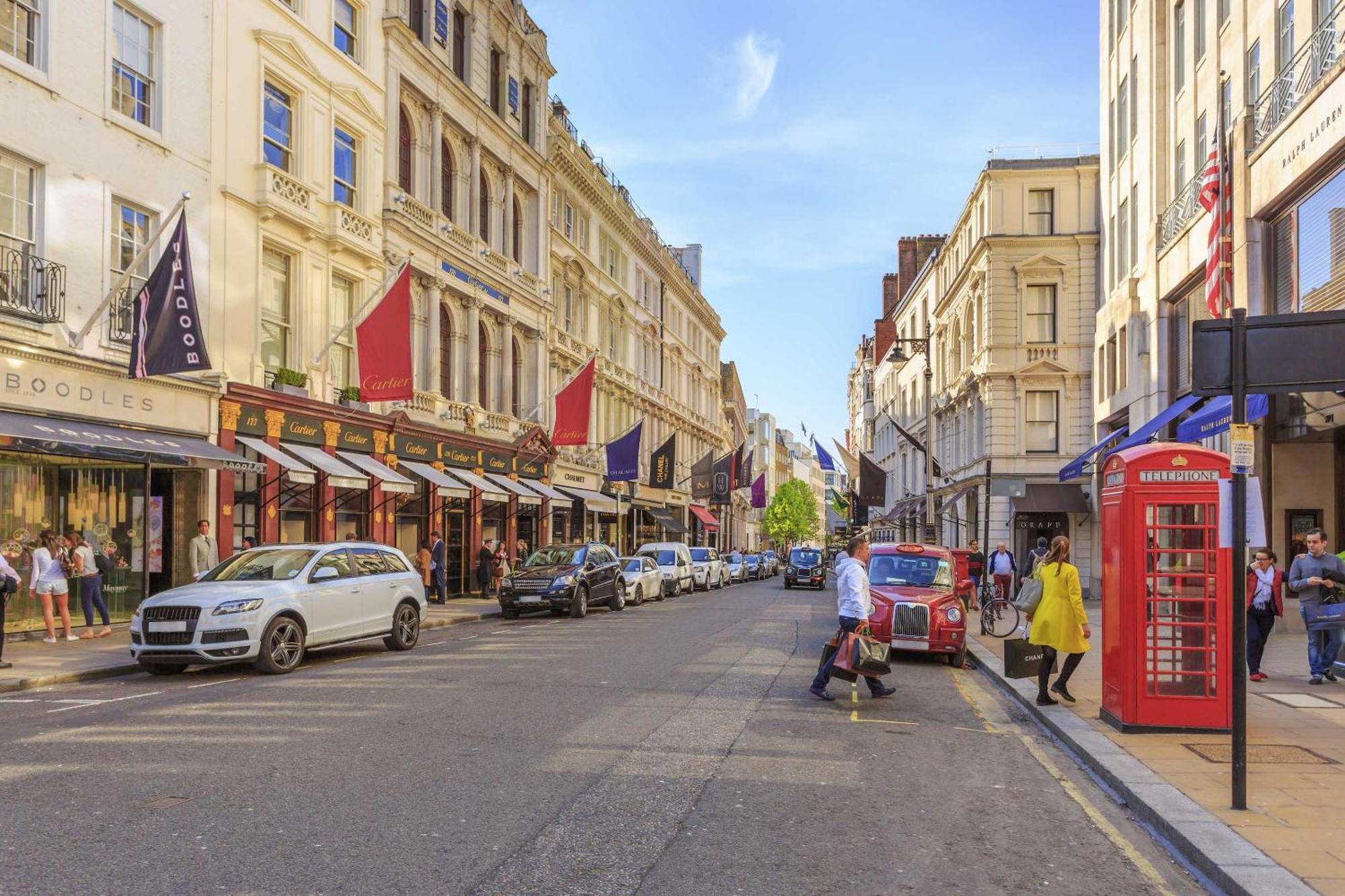 3 Million Pound Super Prime Bond Street Mayfair Sleeps 6 *