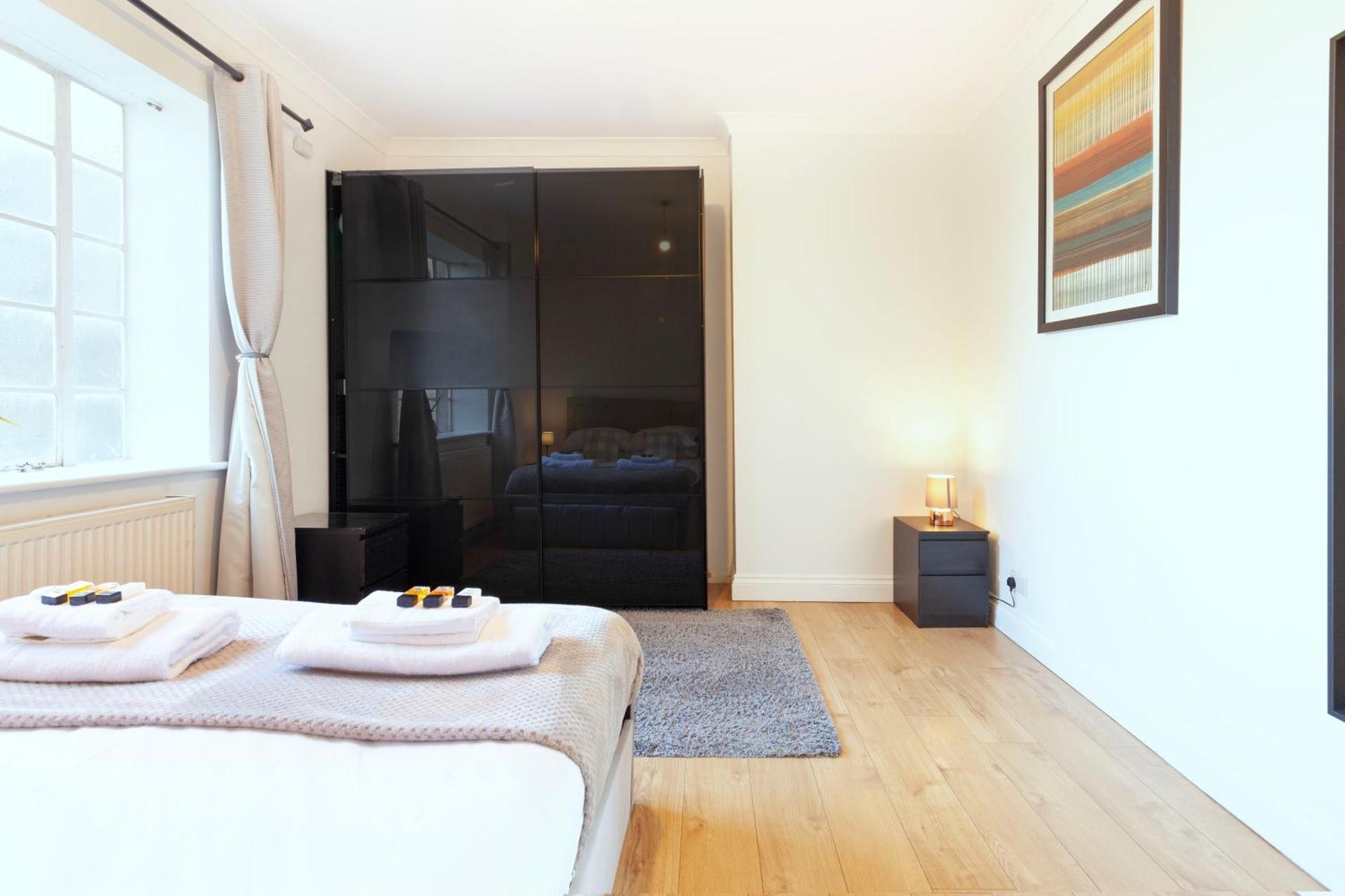 Luxury 2 Bedroom Flat In Royal Crescent Apartamento