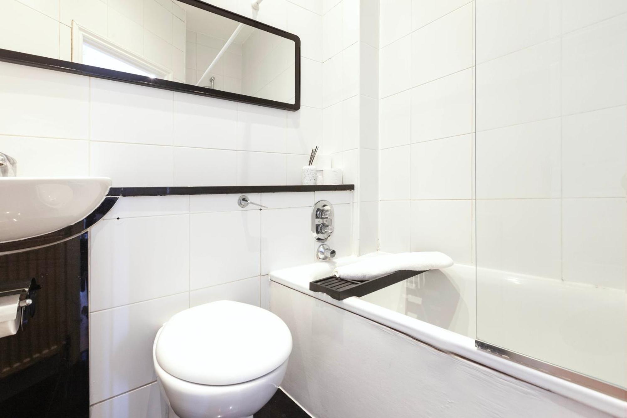Luxury 2 Bedroom Flat In Royal Crescent Apartamento
