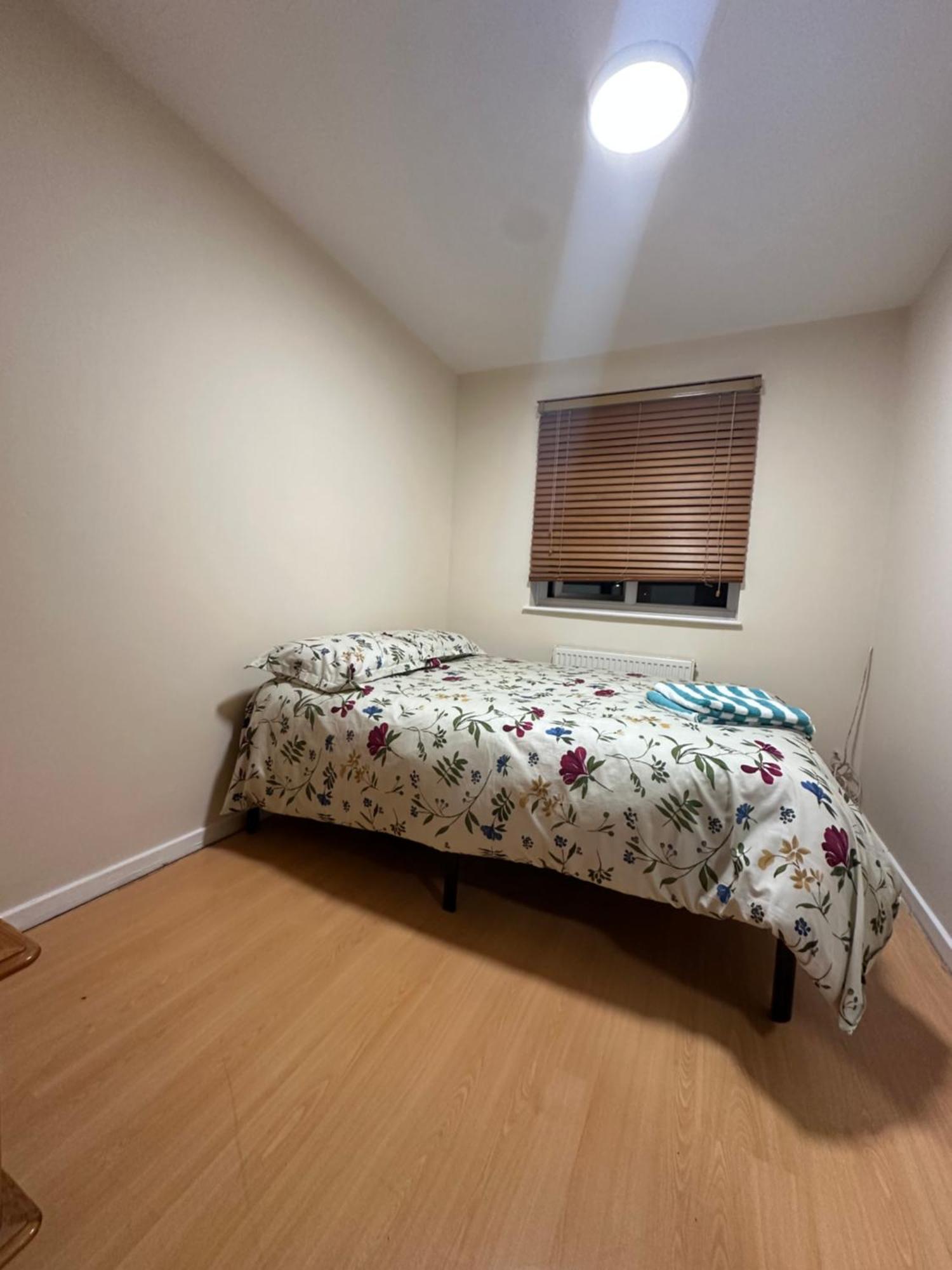 Privatunterkunft Double Near Airport, Excel In Heart Of