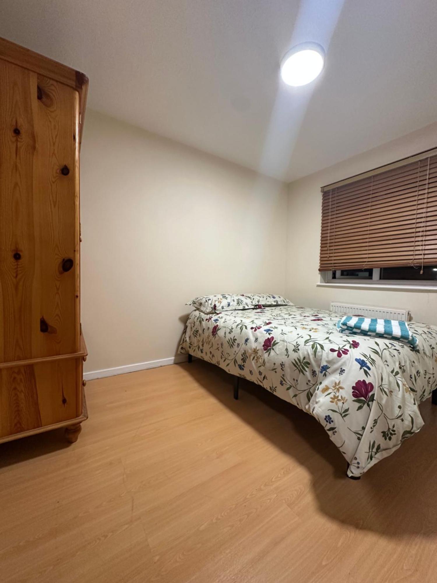 Privatunterkunft Double Near Airport, Excel In Heart Of