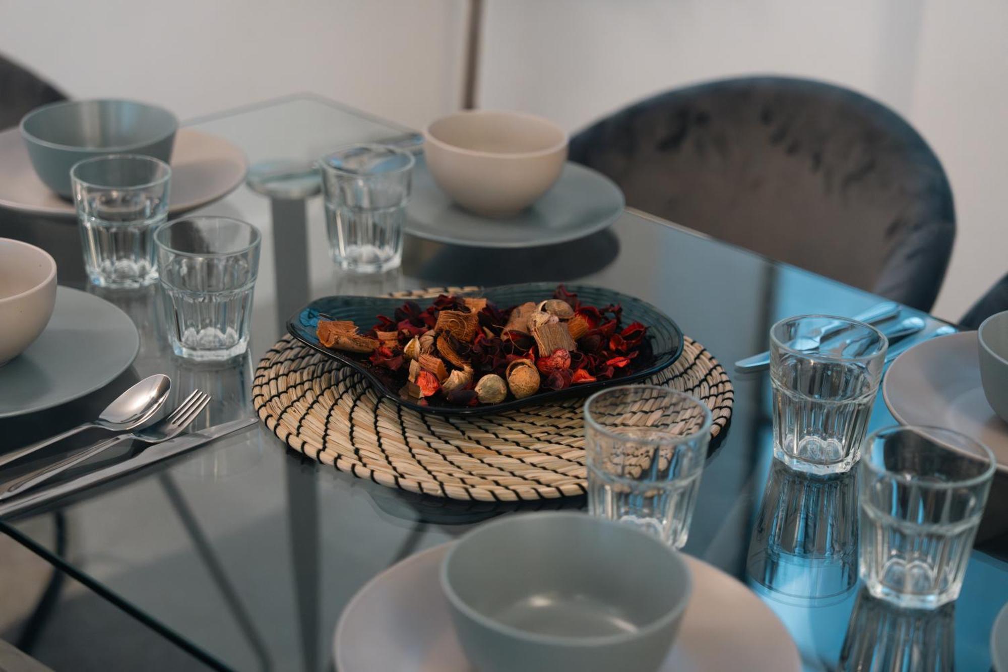 Apartment Stylish 2-bedroom Flat With Balcony In Clerkenwell