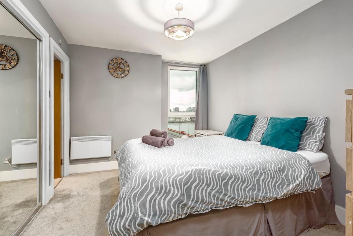 Amazing 2 Bedrooms With River Views For 6 People Apartment