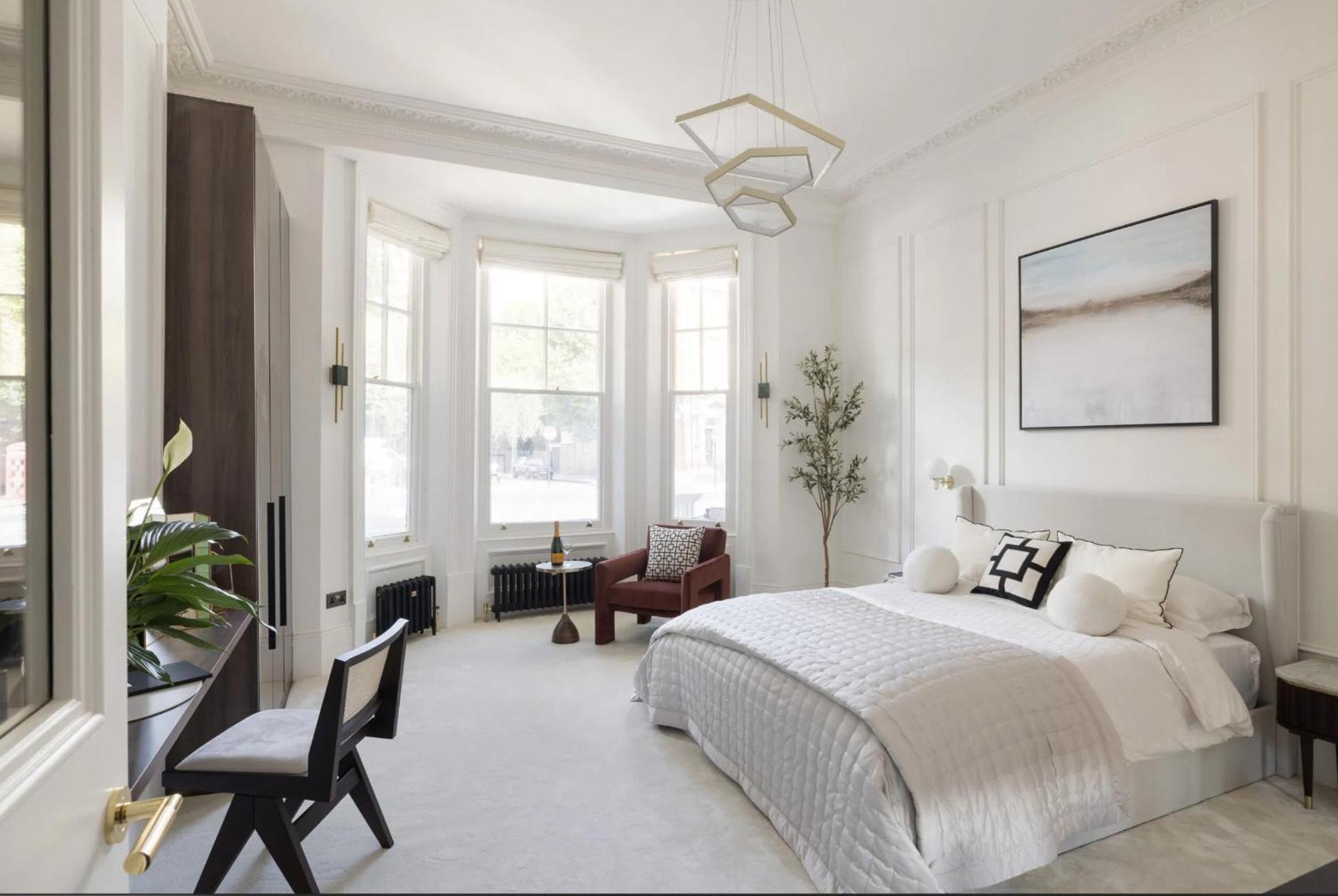 Apartment Palatial, Elegant 1000sqft And Garden -