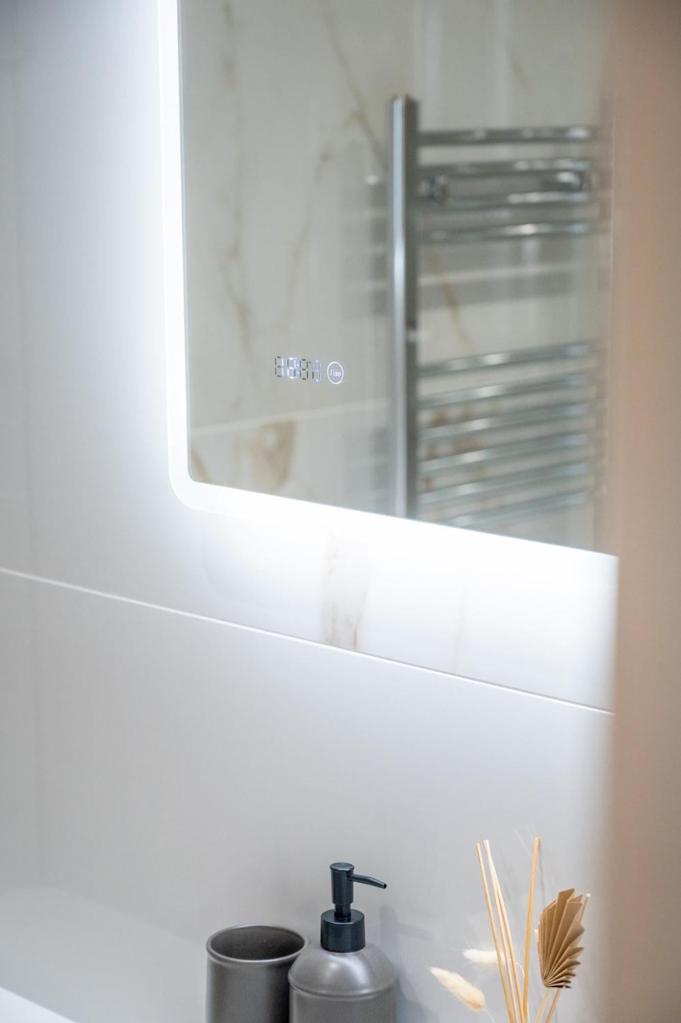 Luxe Retreat 5 *