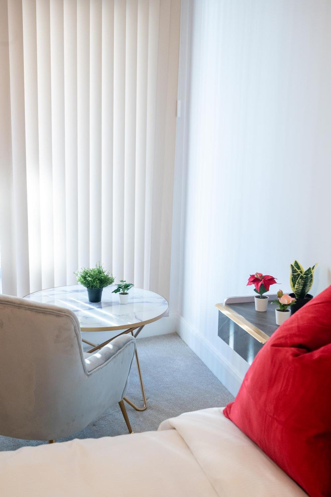Luxe Retreat 5
