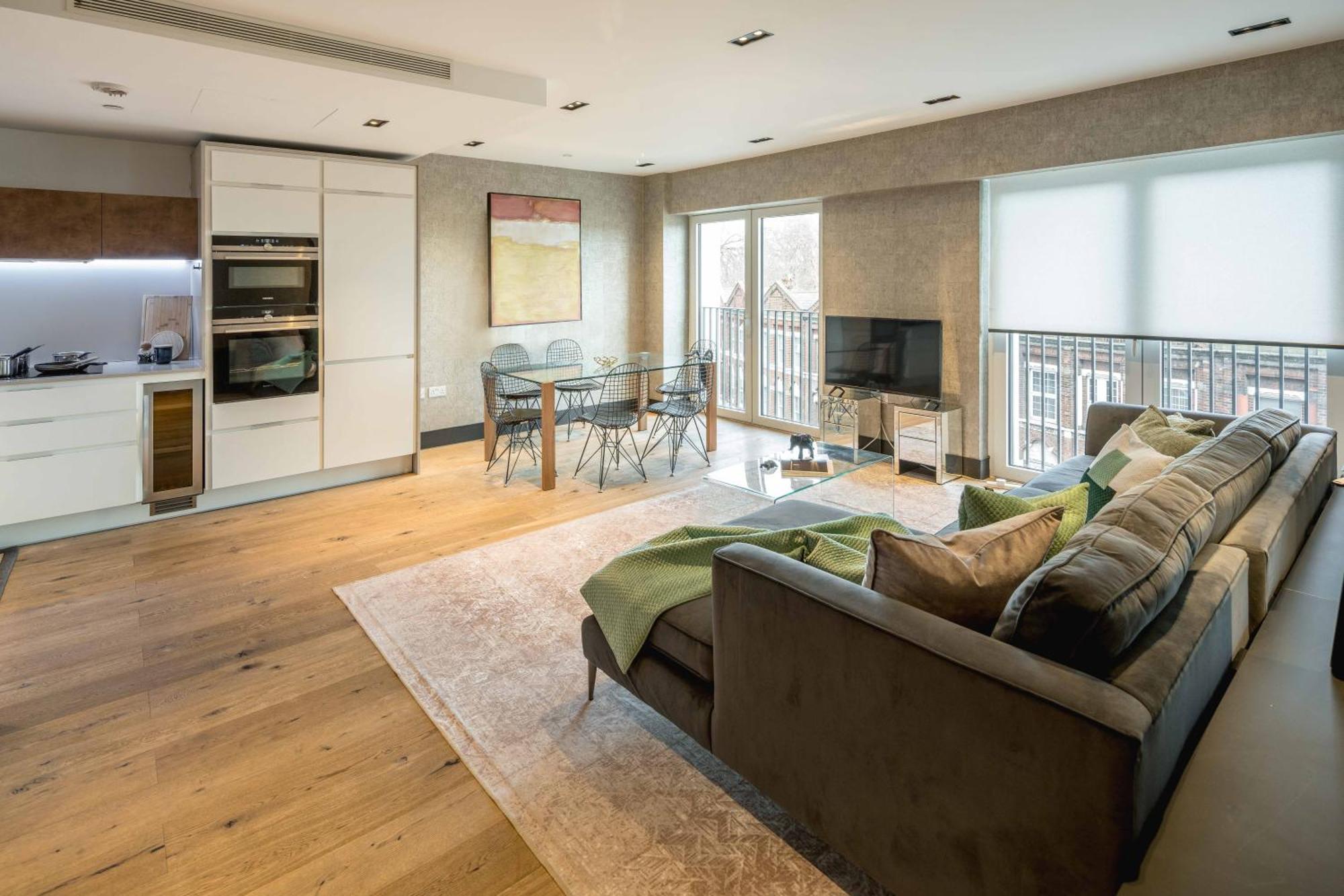 Apartment Spectacular Brand New 2 Bedrooms And 2 Bathroom