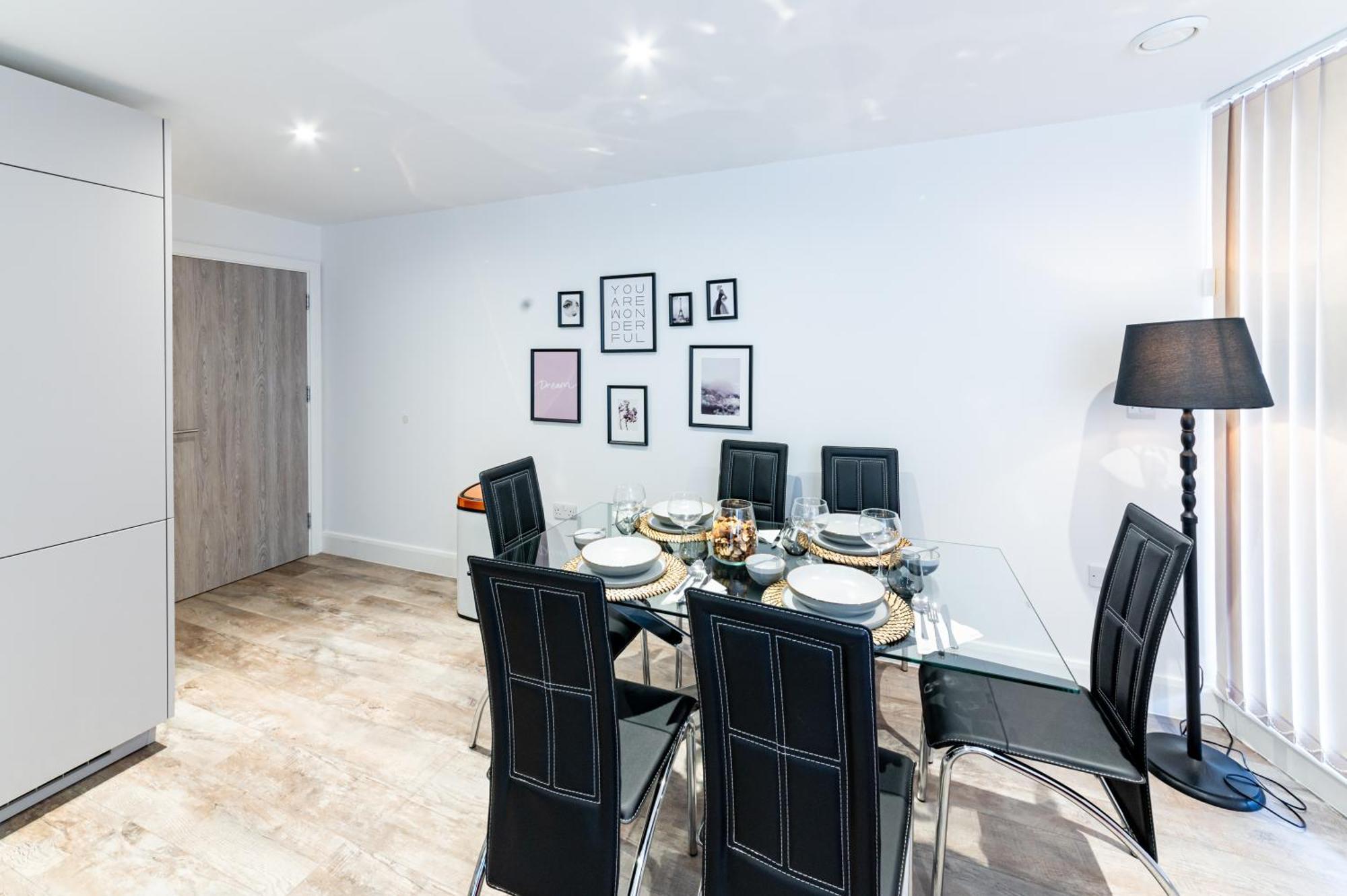 Luxe Retreat 5 London