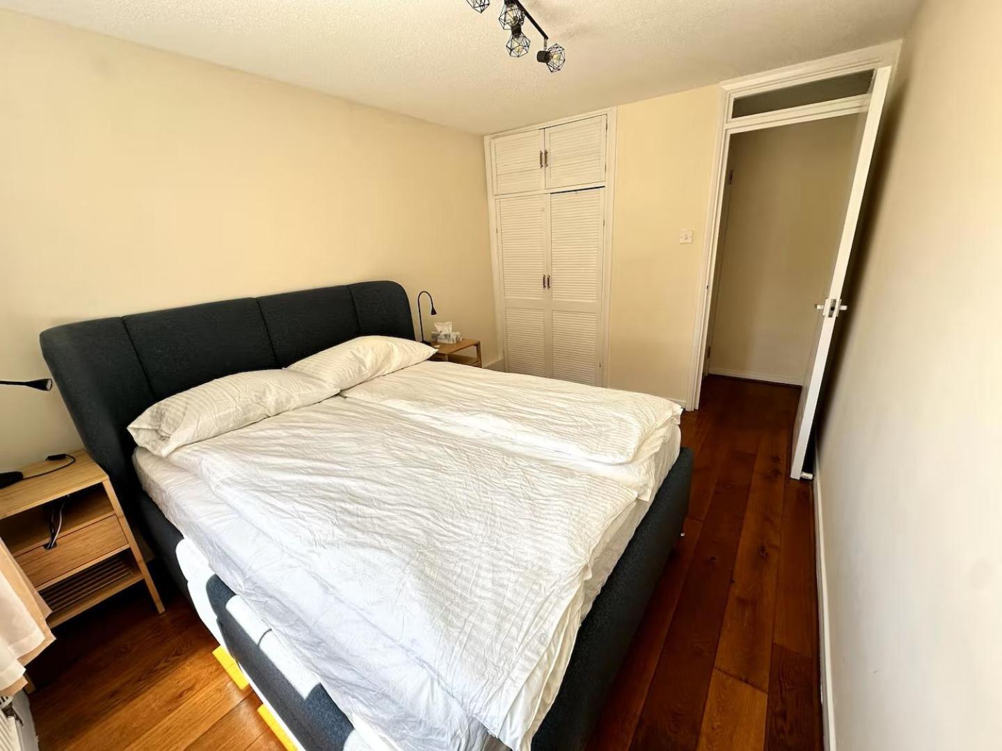 Jonathan Court Apartment London