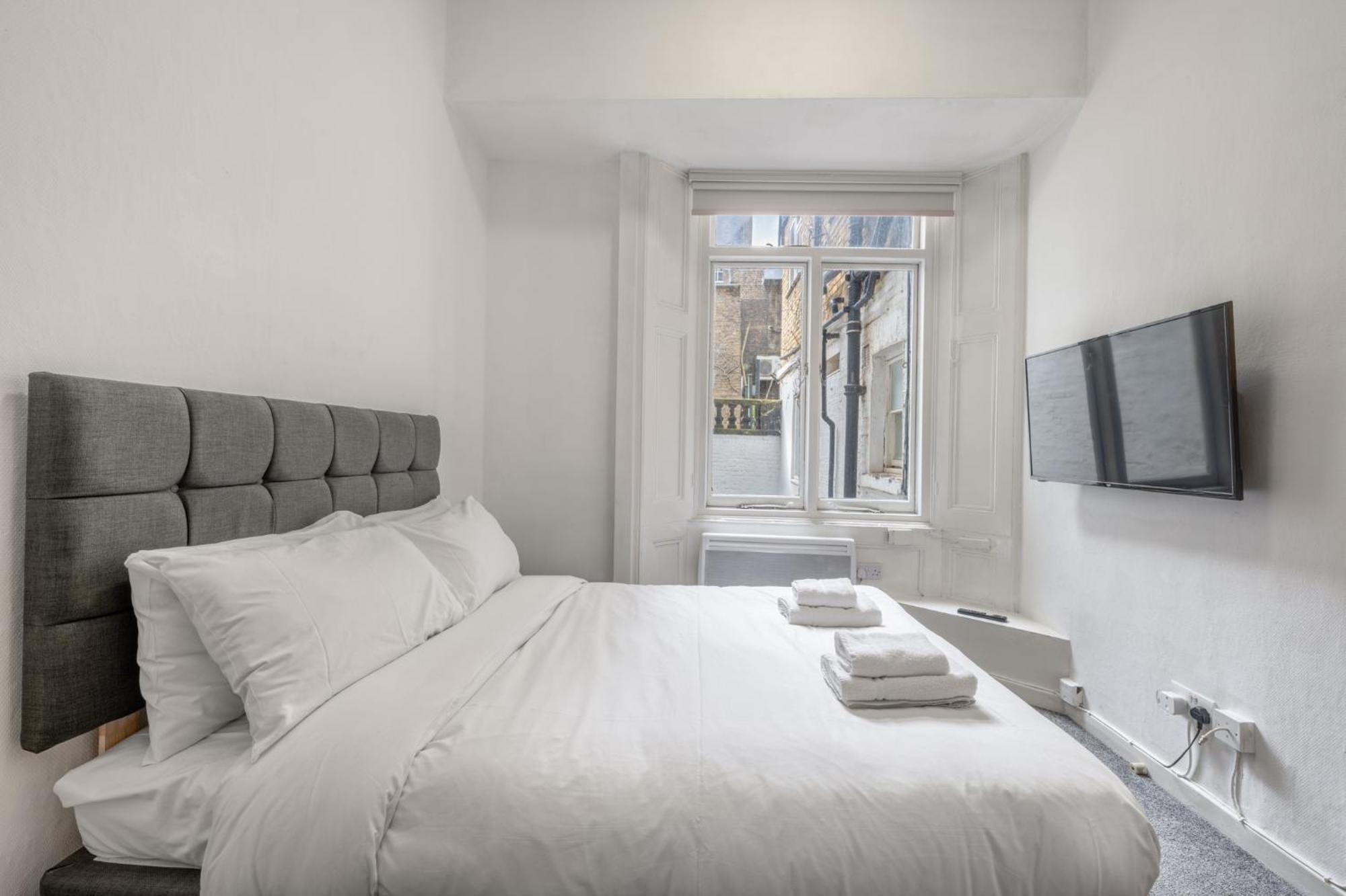 Beaufort Gardens Apartment *