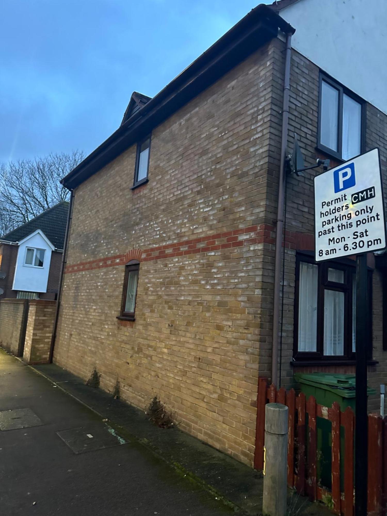Spacious Double Near Excel London