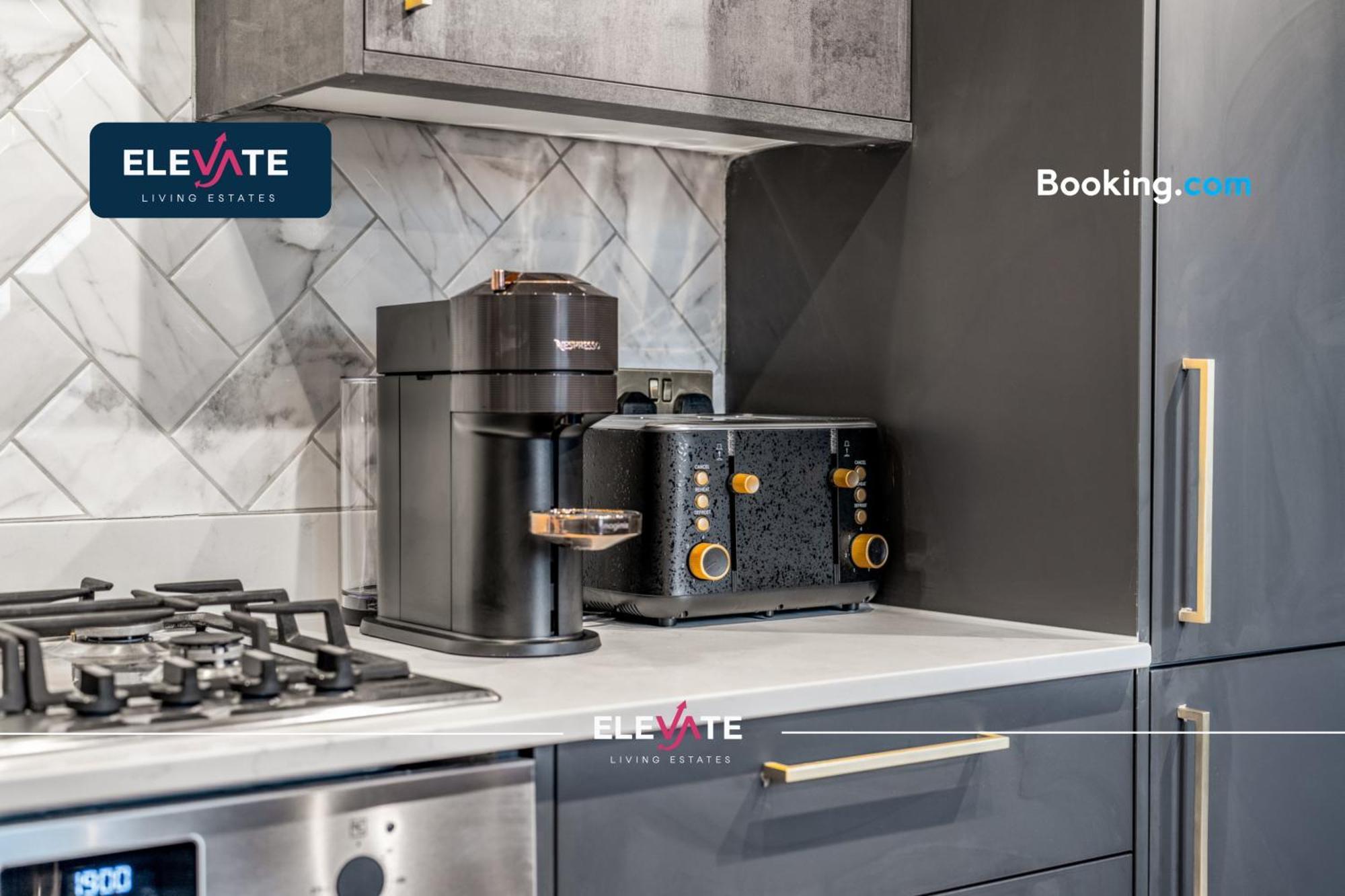 Premium Deals L Last-minute Escape L Wembley Stadium Location, Free Parking, Sleeps 8 L Elevate Living Estates Short Lets & Serviced Wembley London