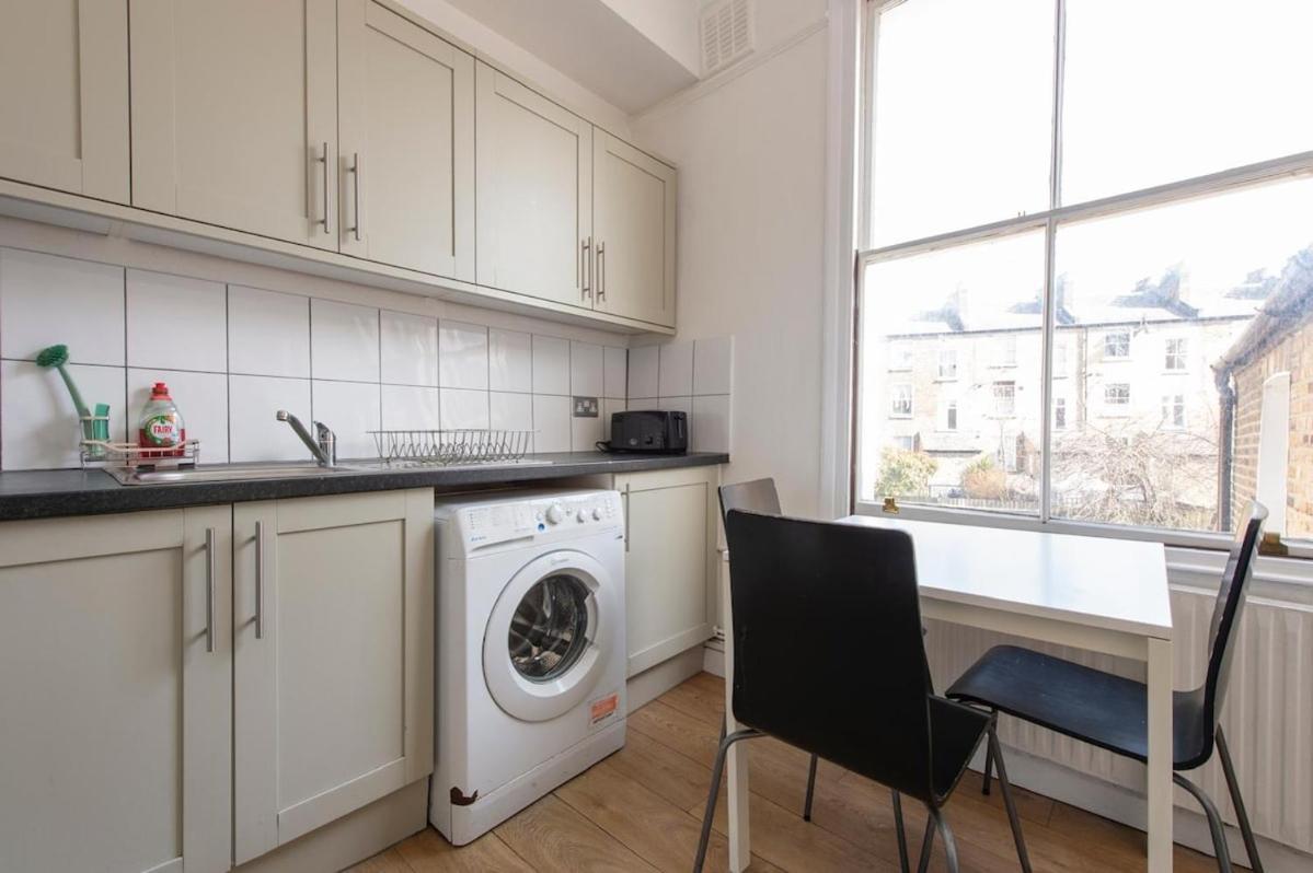 Split-level Spacious Family Apartment